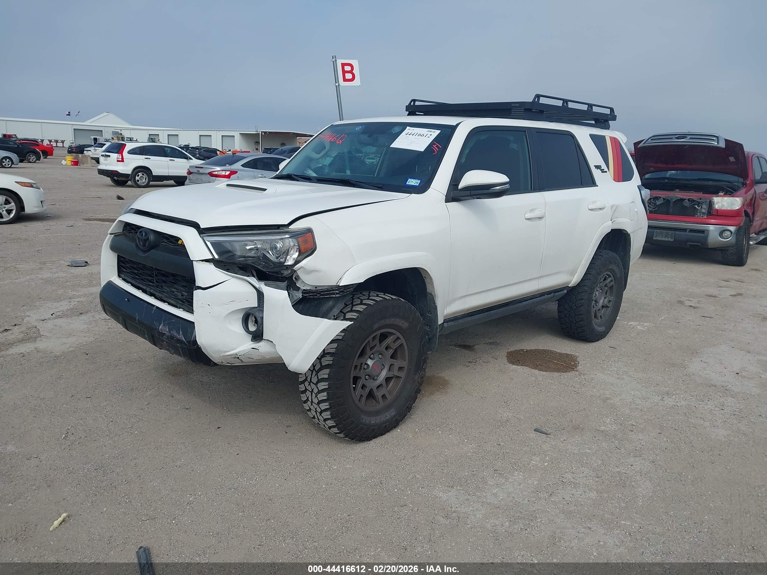 TOYOTA 4RUNNER image 2