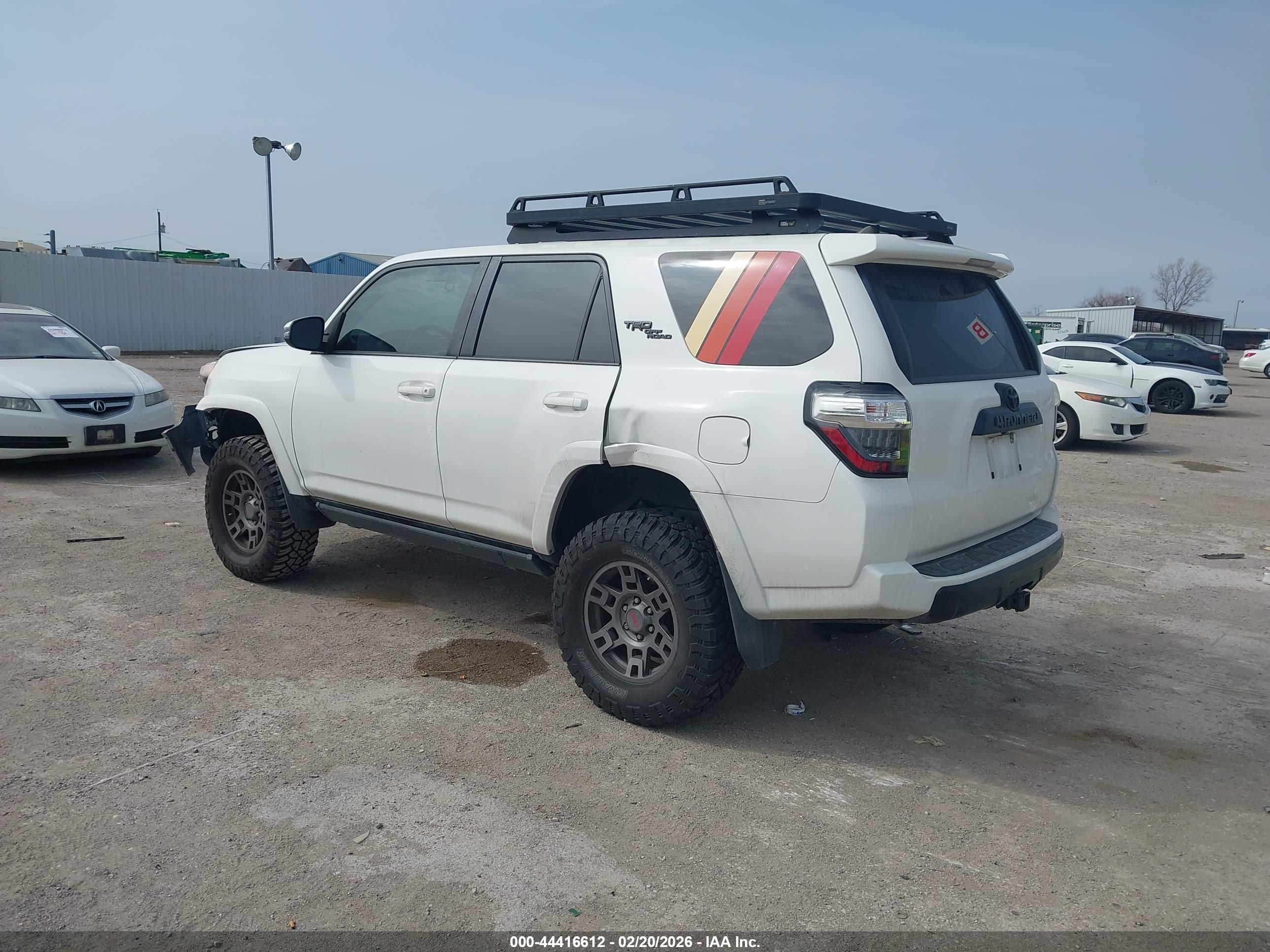 TOYOTA 4RUNNER image 3