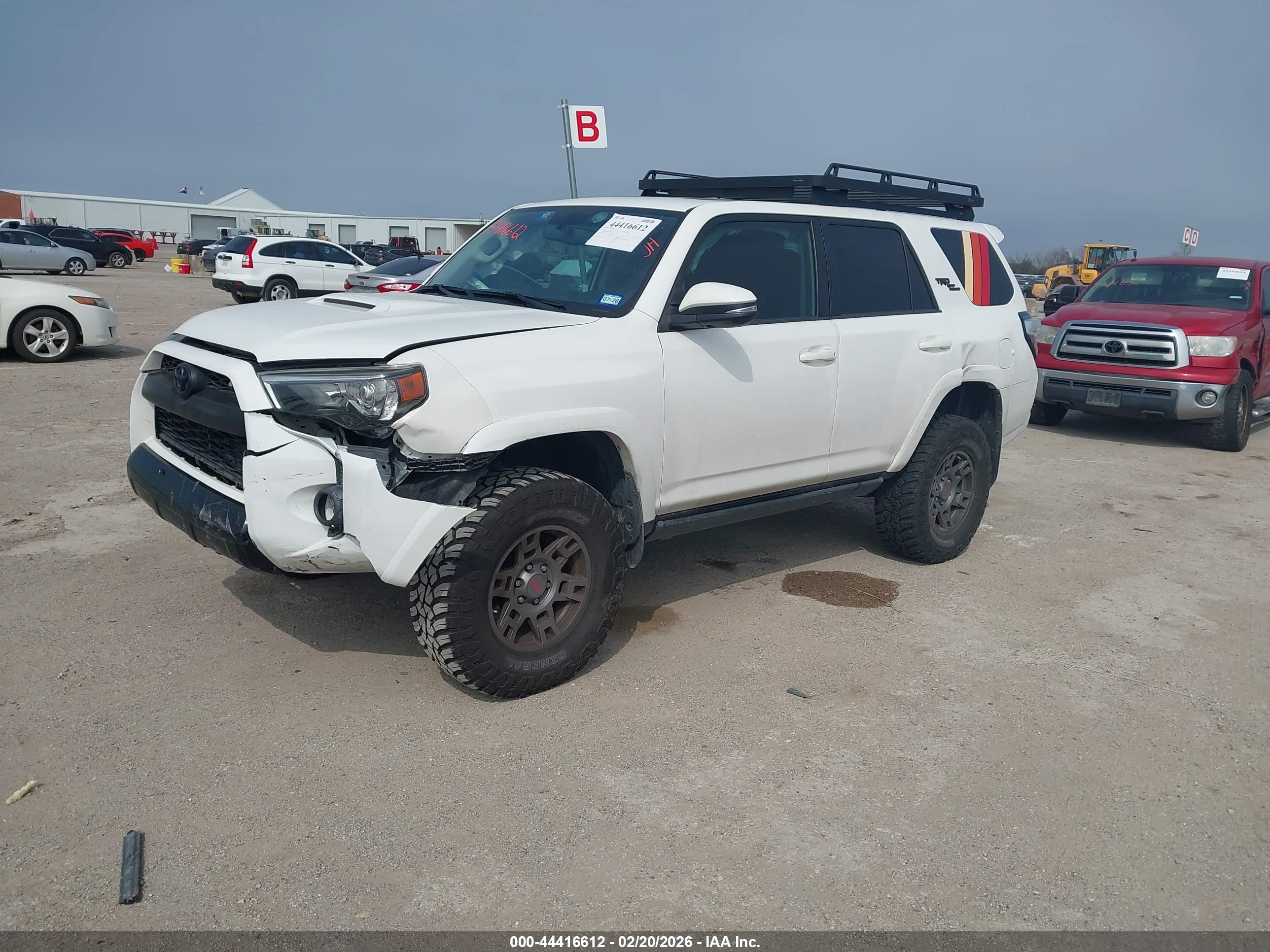 TOYOTA 4RUNNER image 6