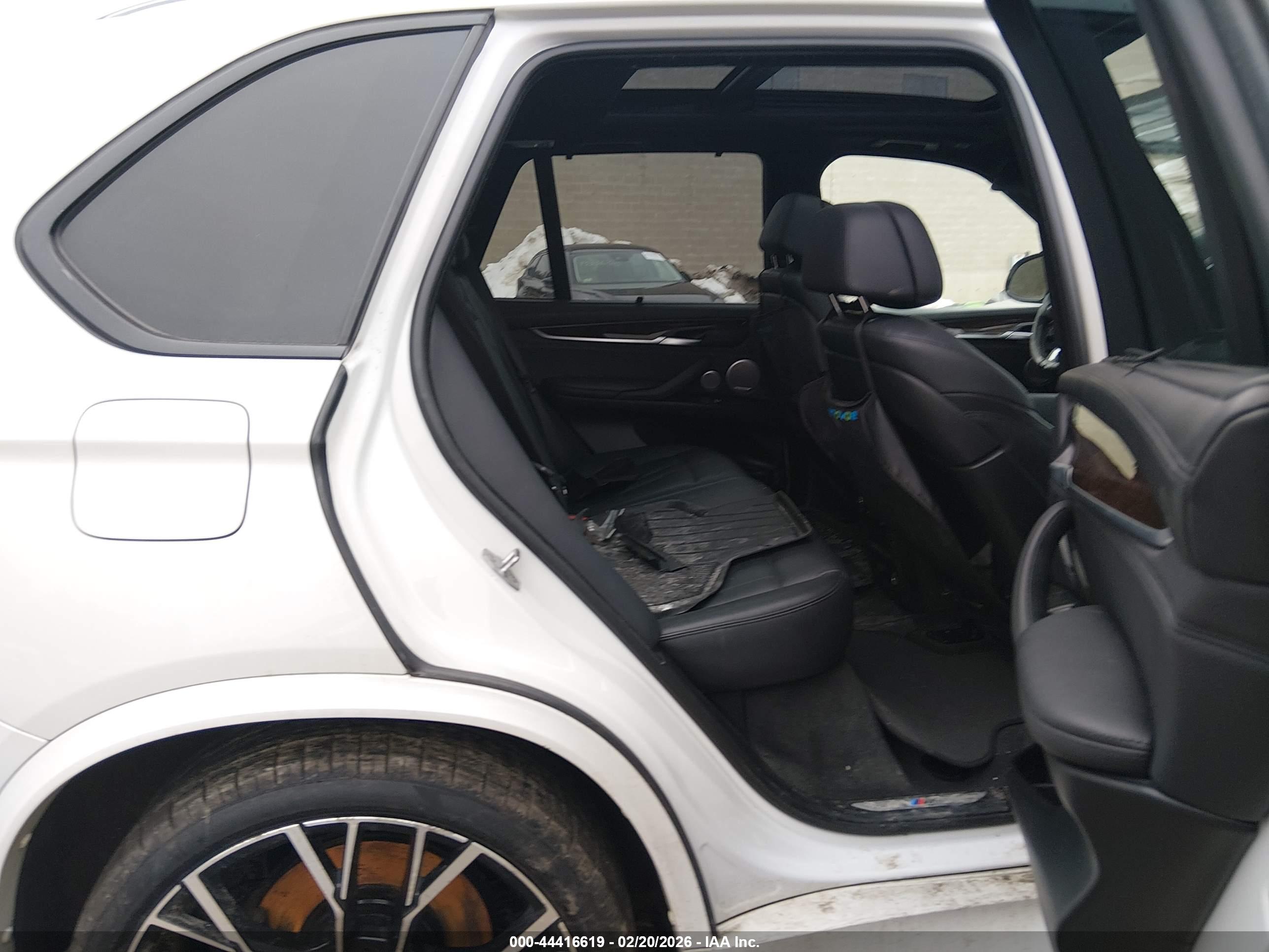 BMW X5 image 8