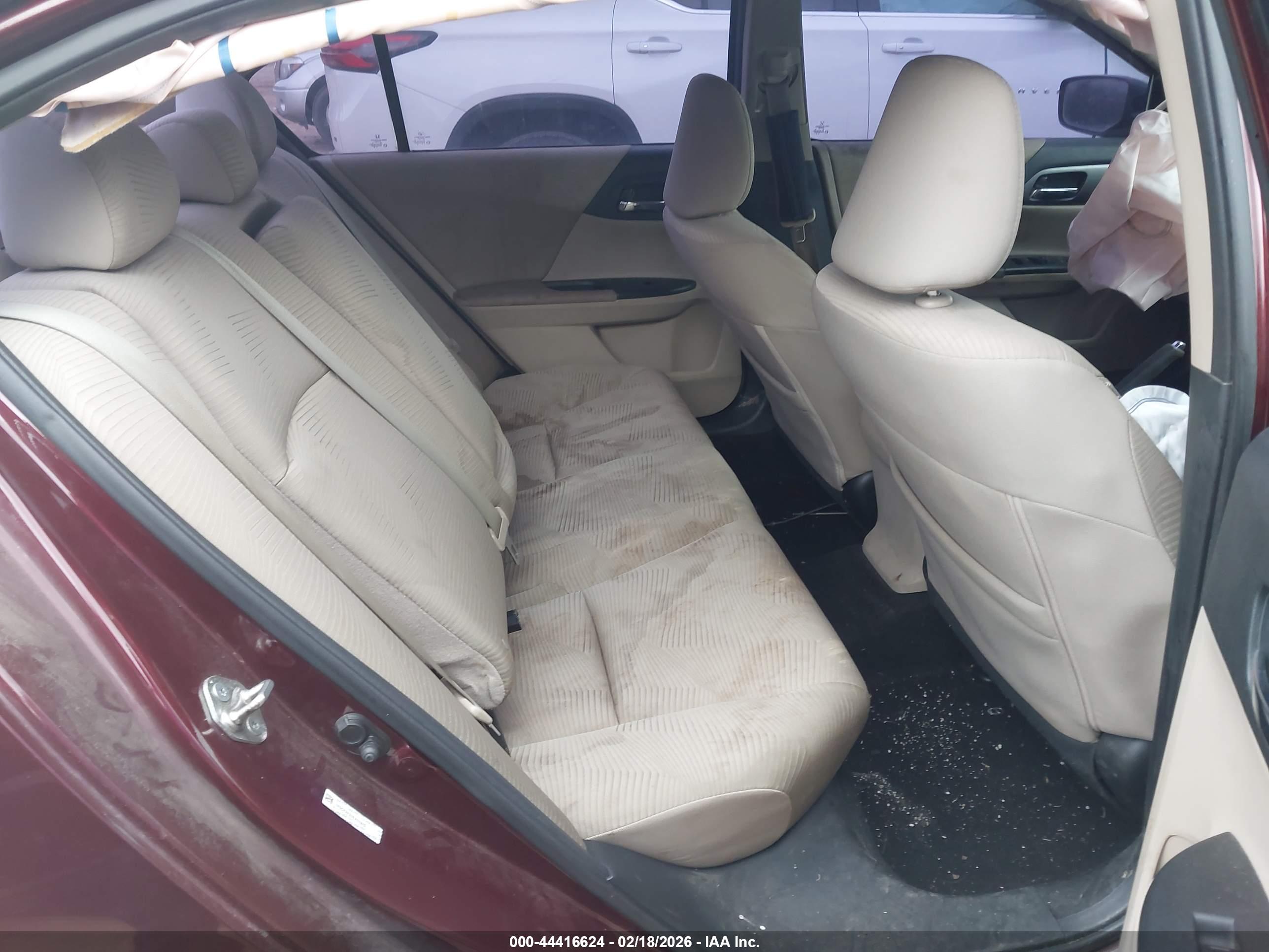 HONDA ACCORD image 8
