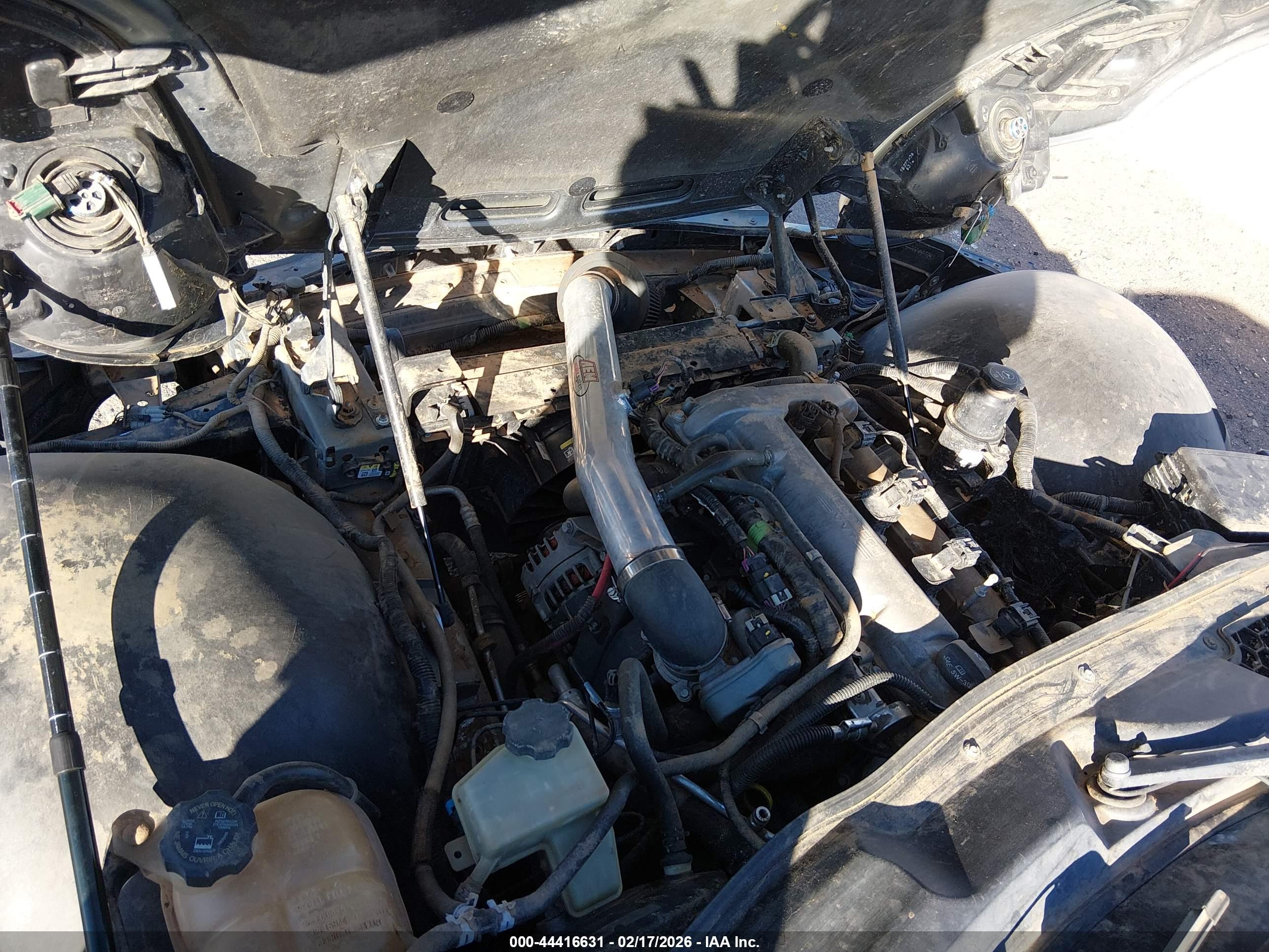 PONTIAC SOLSTICE image 10