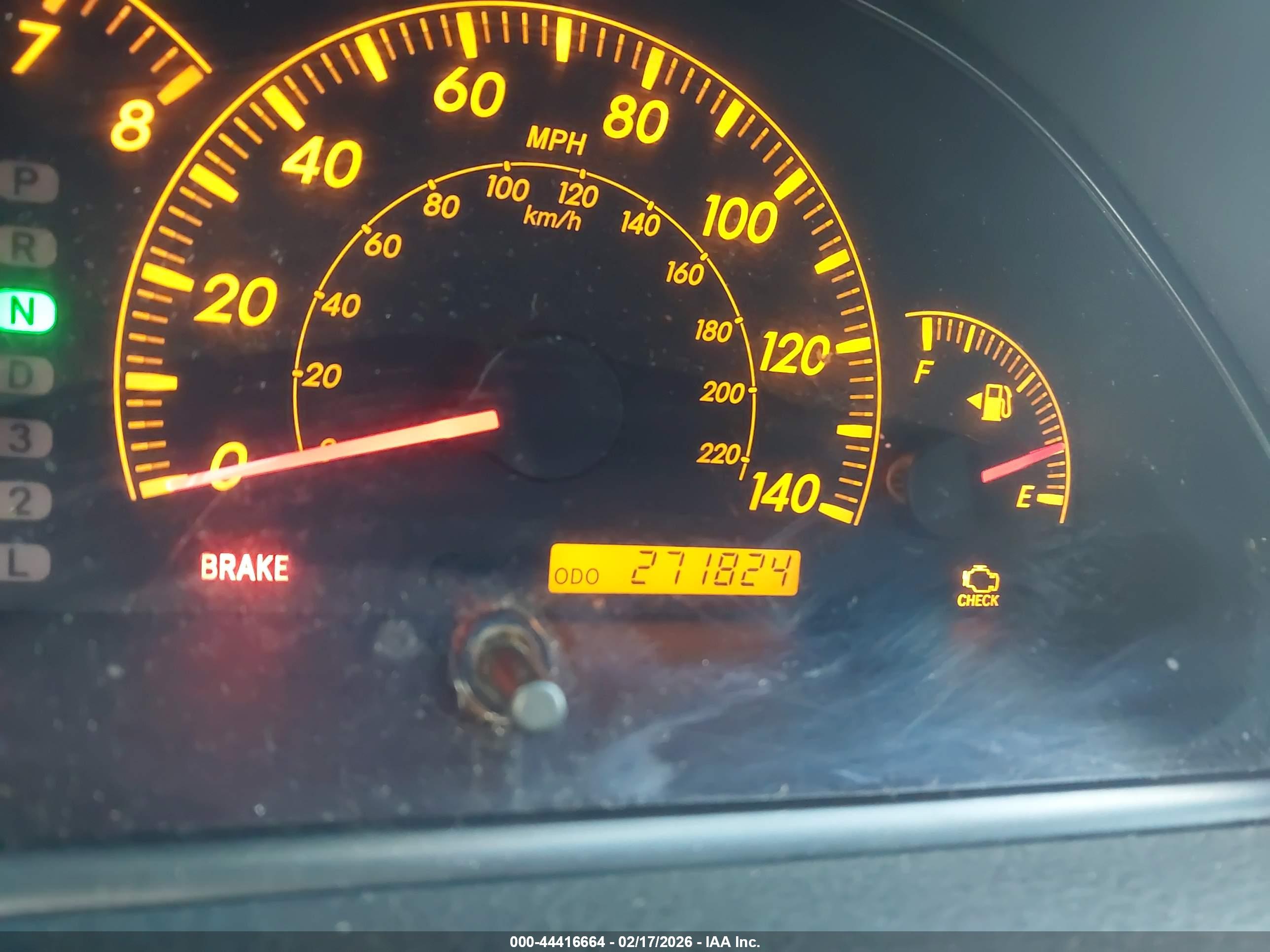 TOYOTA CAMRY image 7