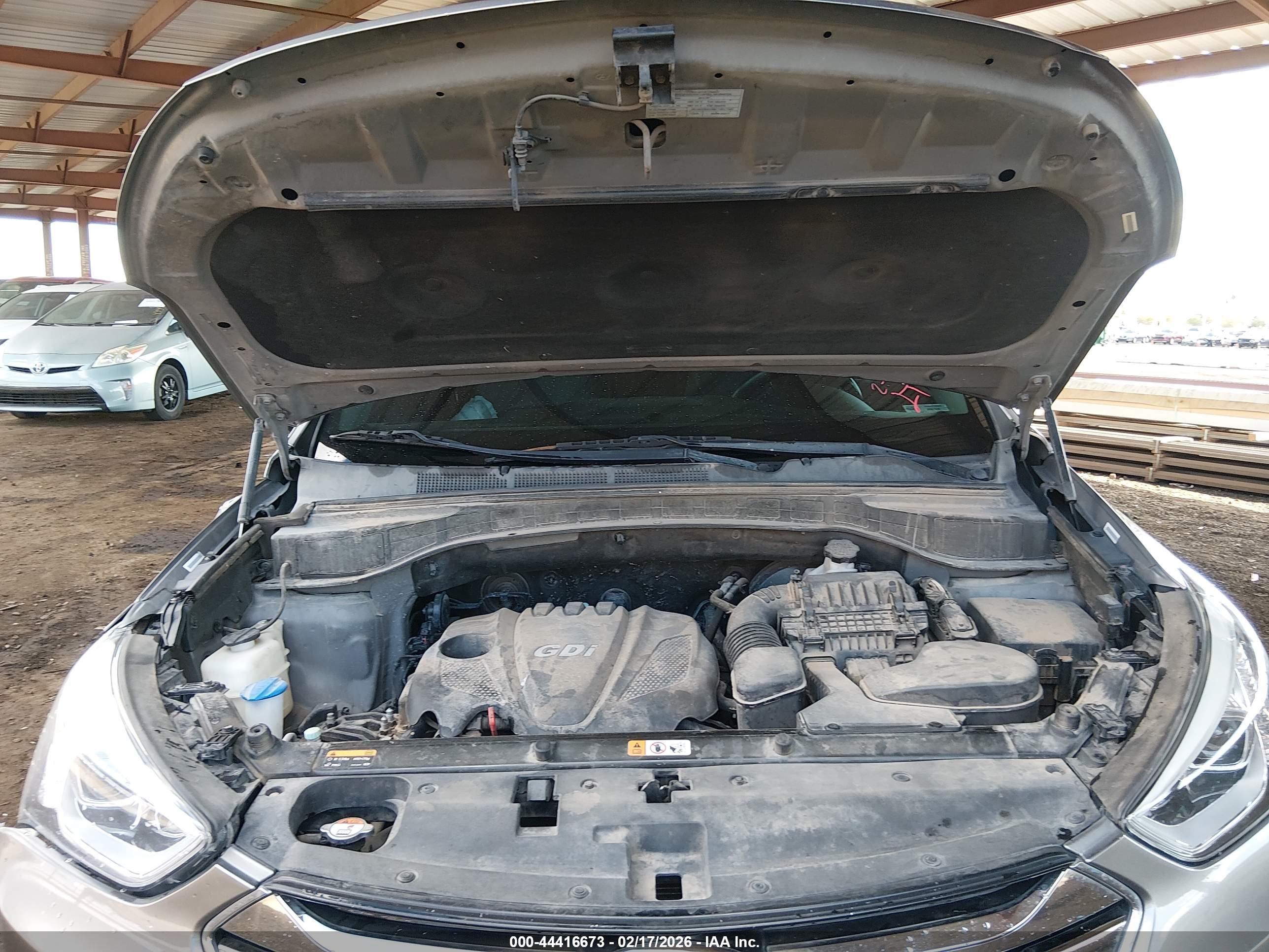 HYUNDAI SANTA image 10
