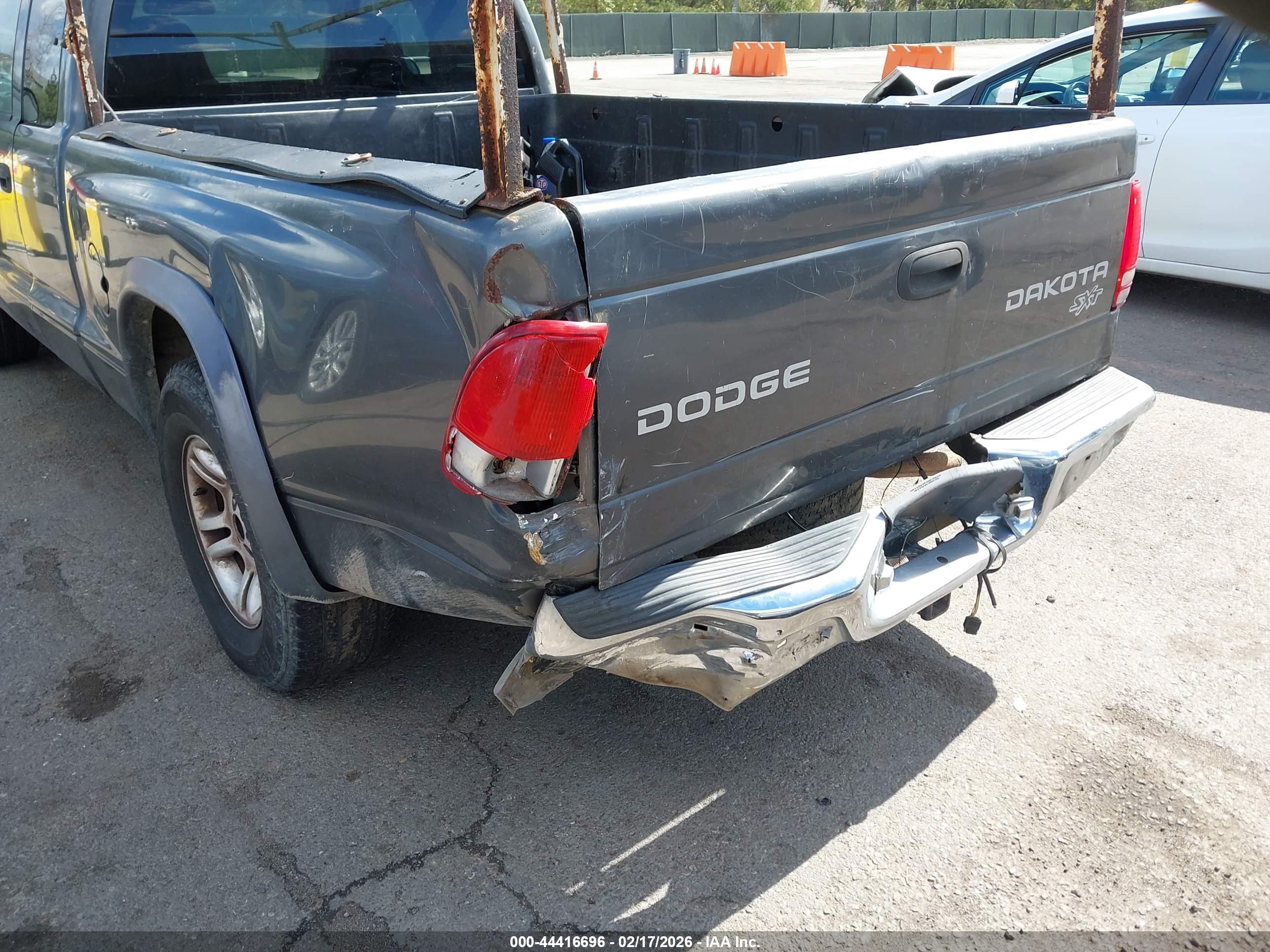 DODGE DAKOTA image 6