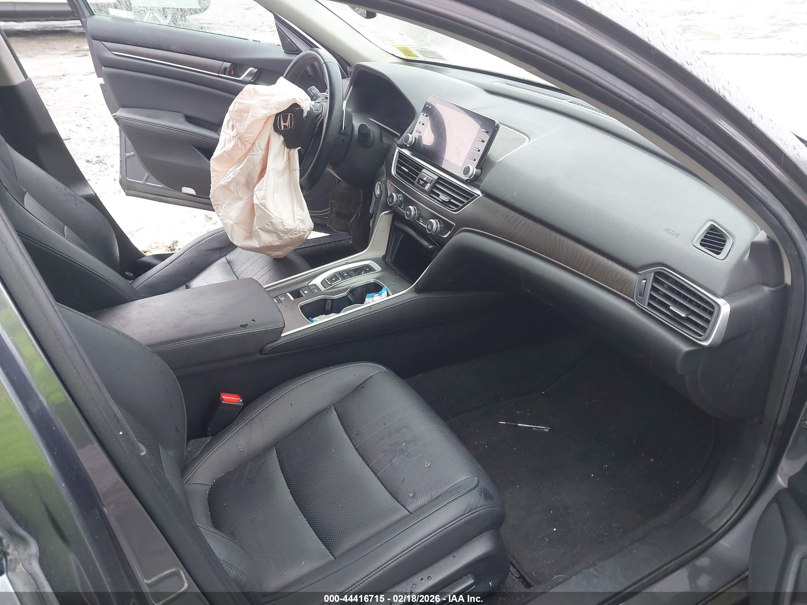 HONDA ACCORD image 5