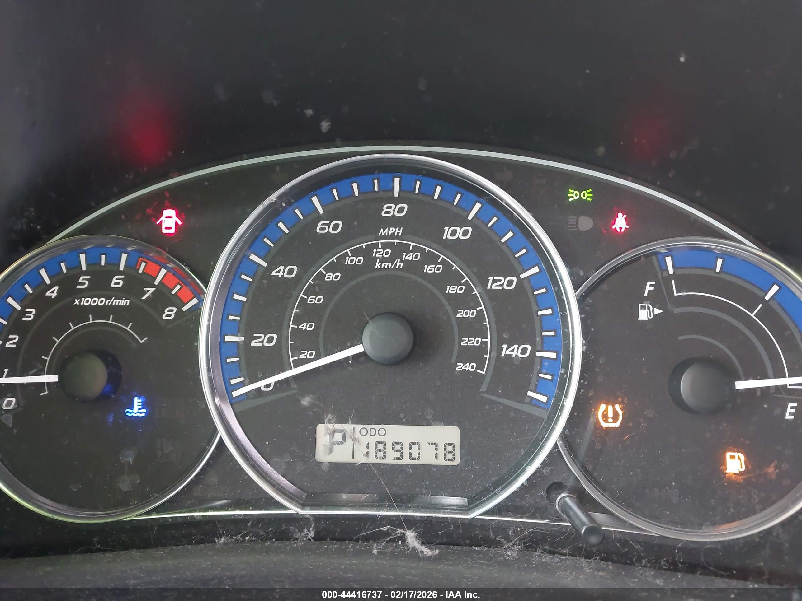 SUBARU FORESTER image 7