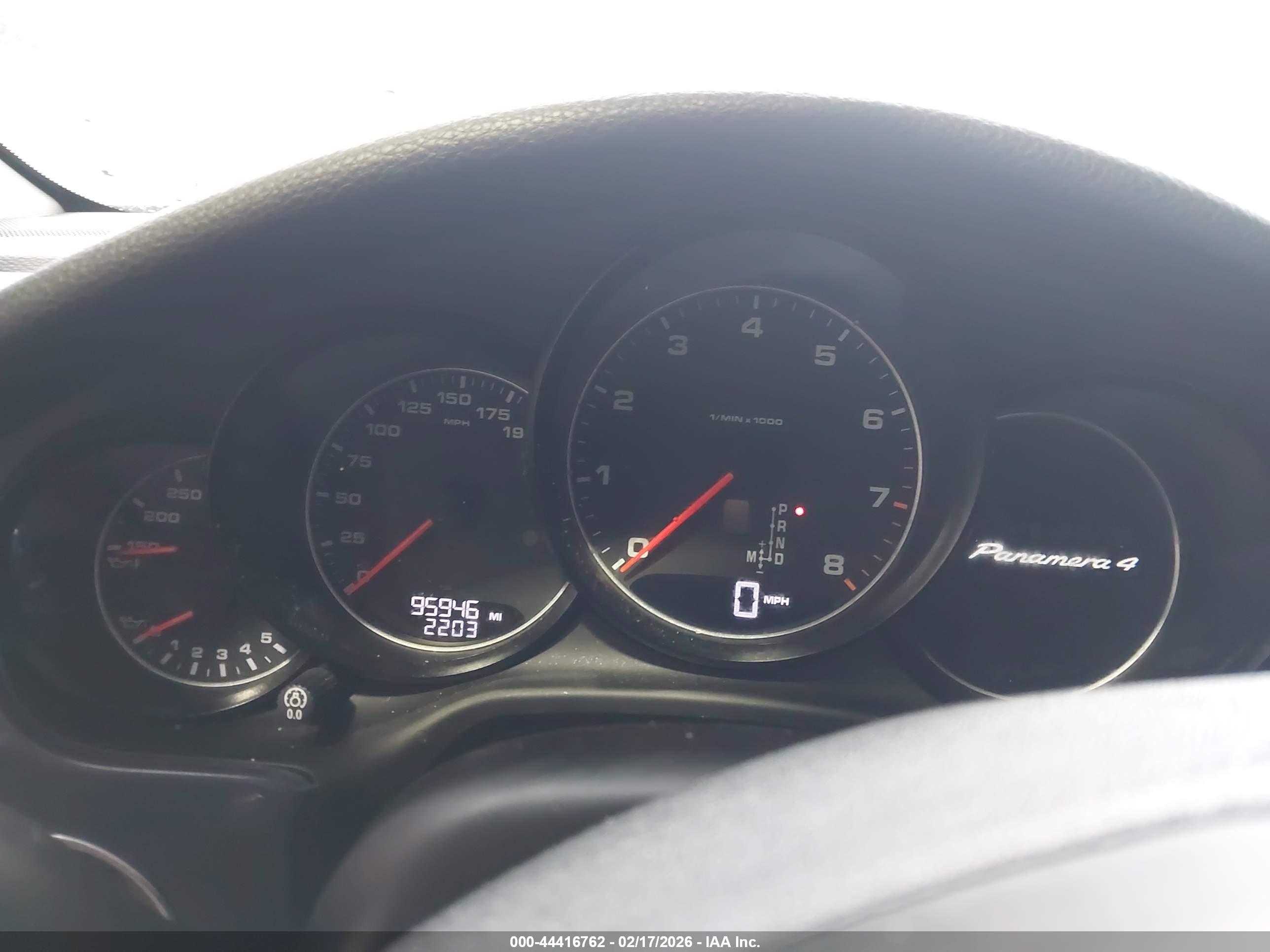 PORSCHE PANAMERA image 7