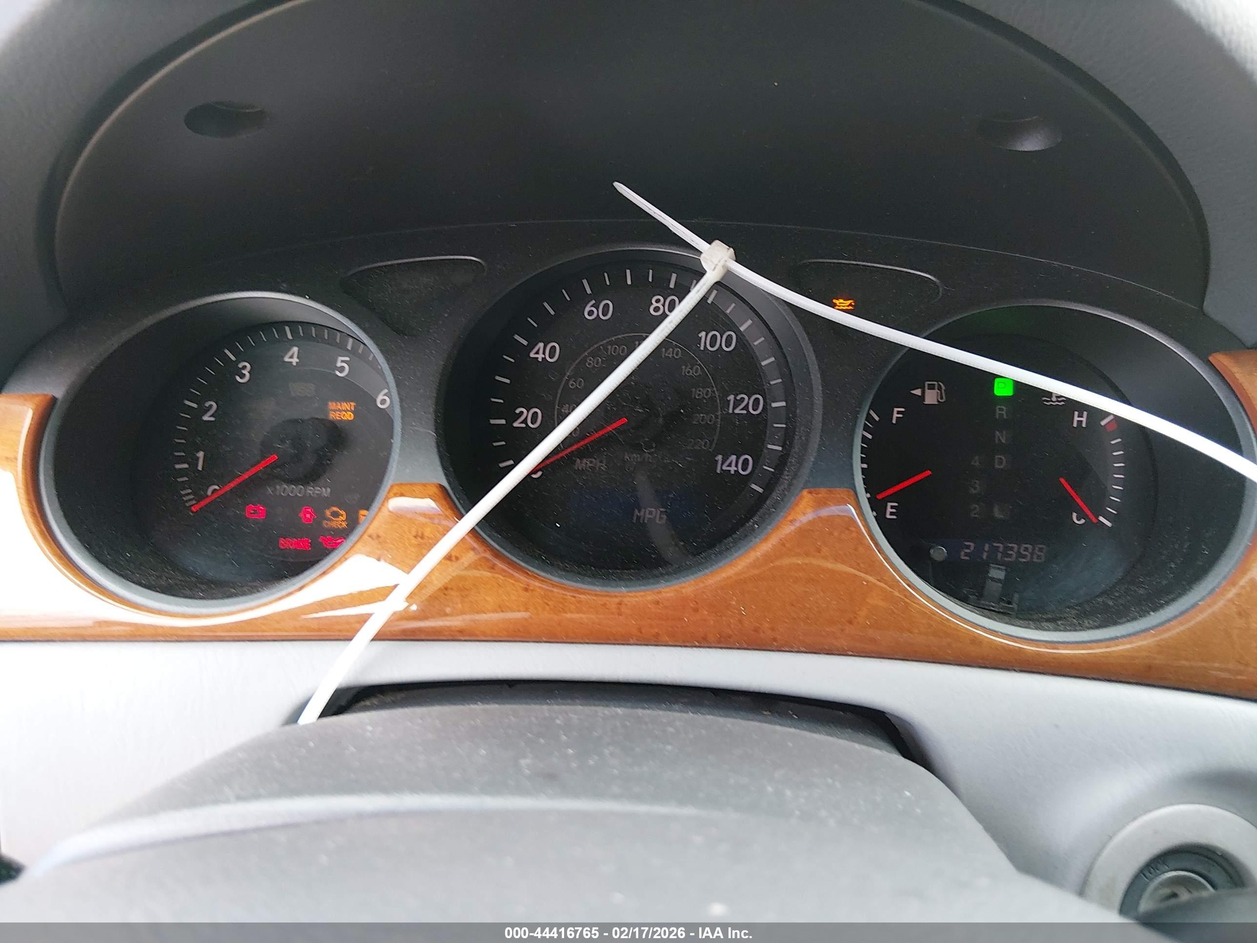 LEXUS ES image 7