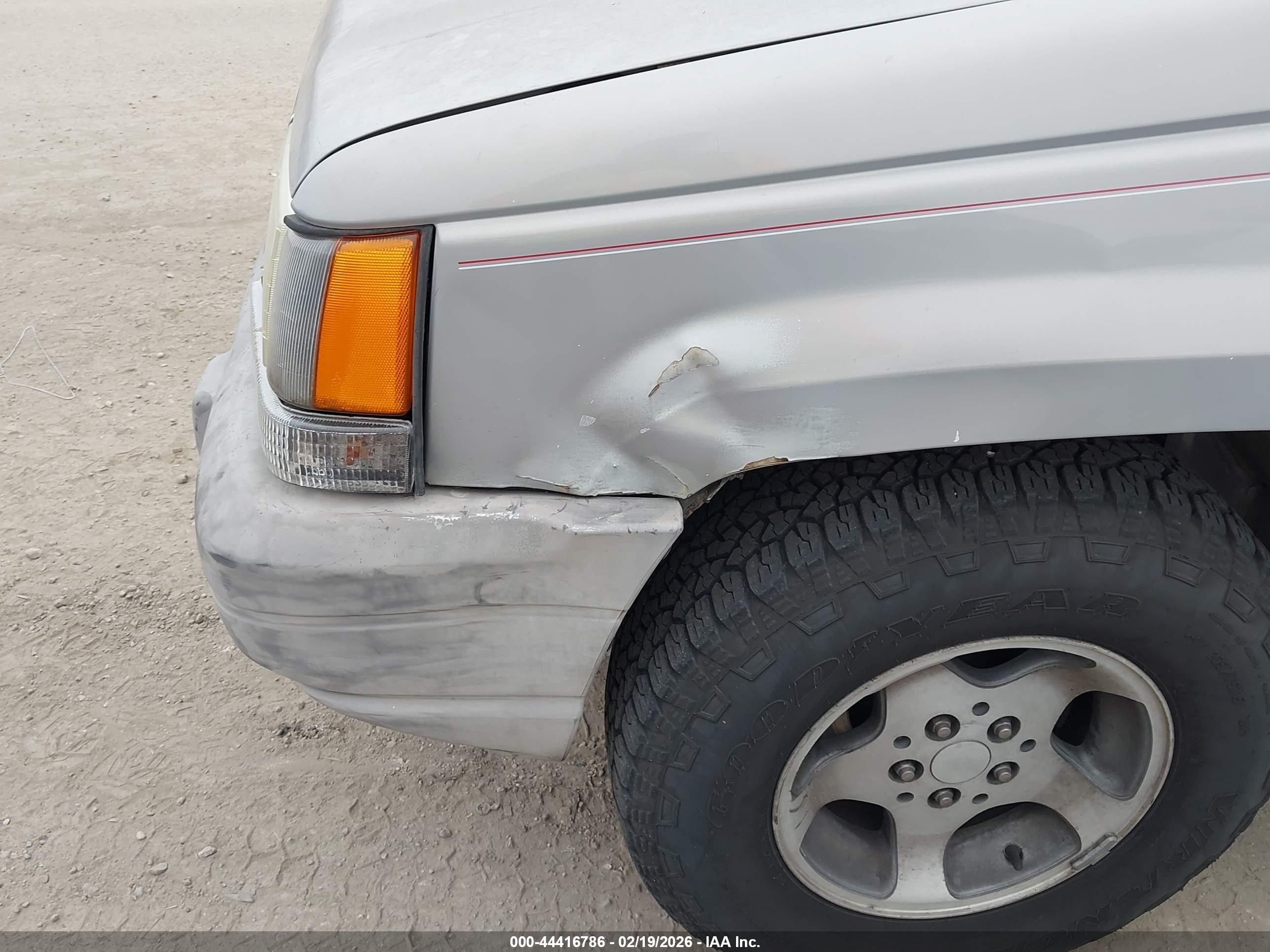JEEP GRAND image 6
