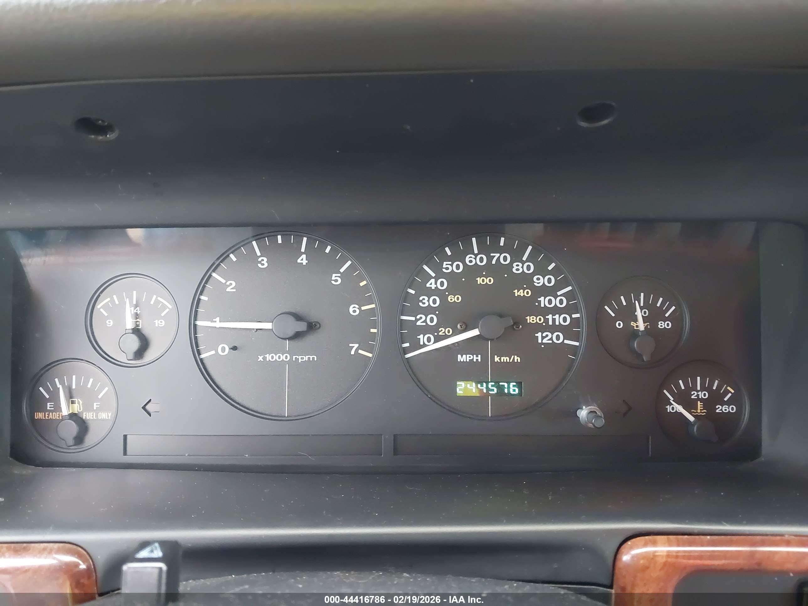 JEEP GRAND image 7