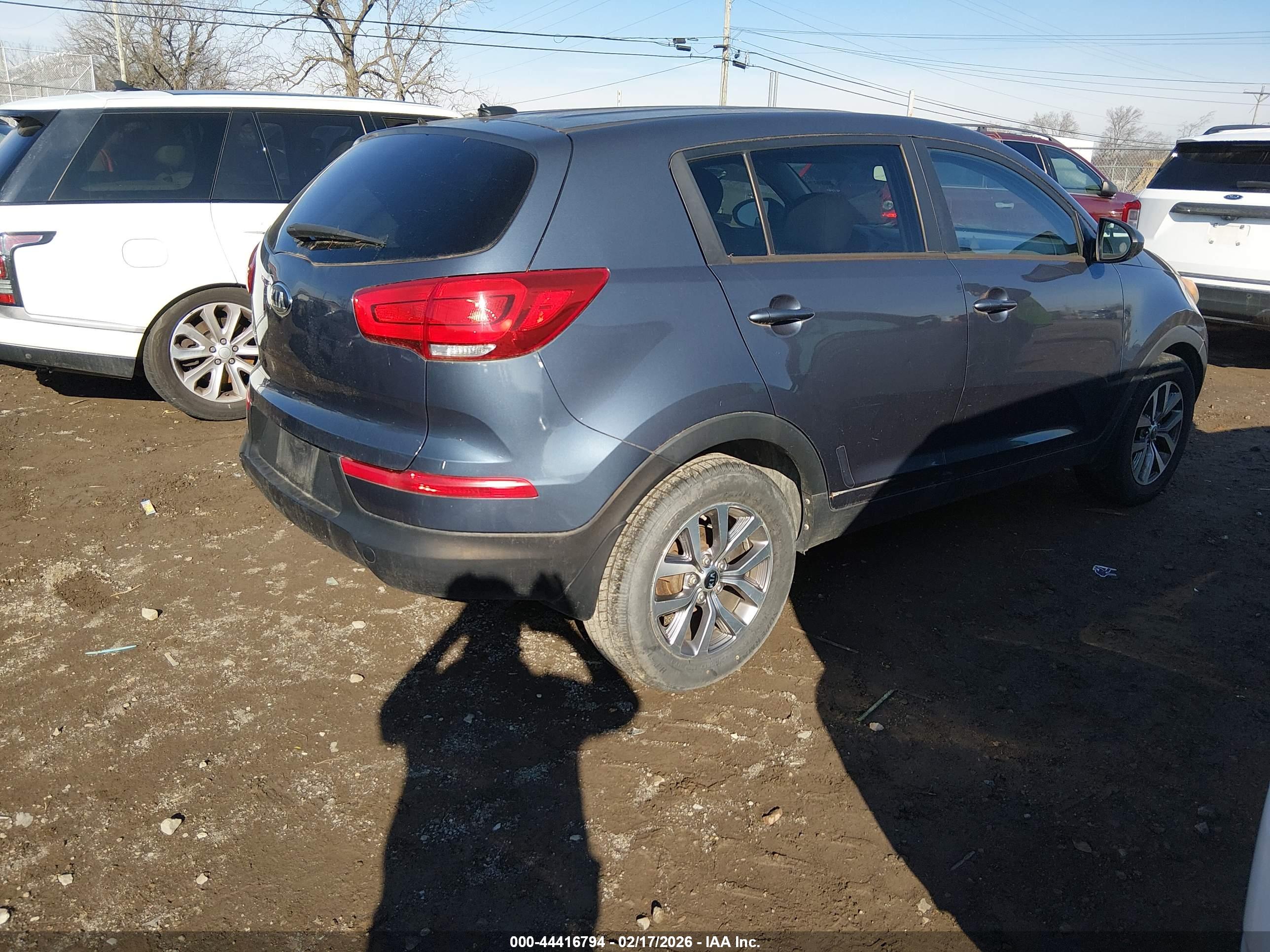 KIA SPORTAGE image 4