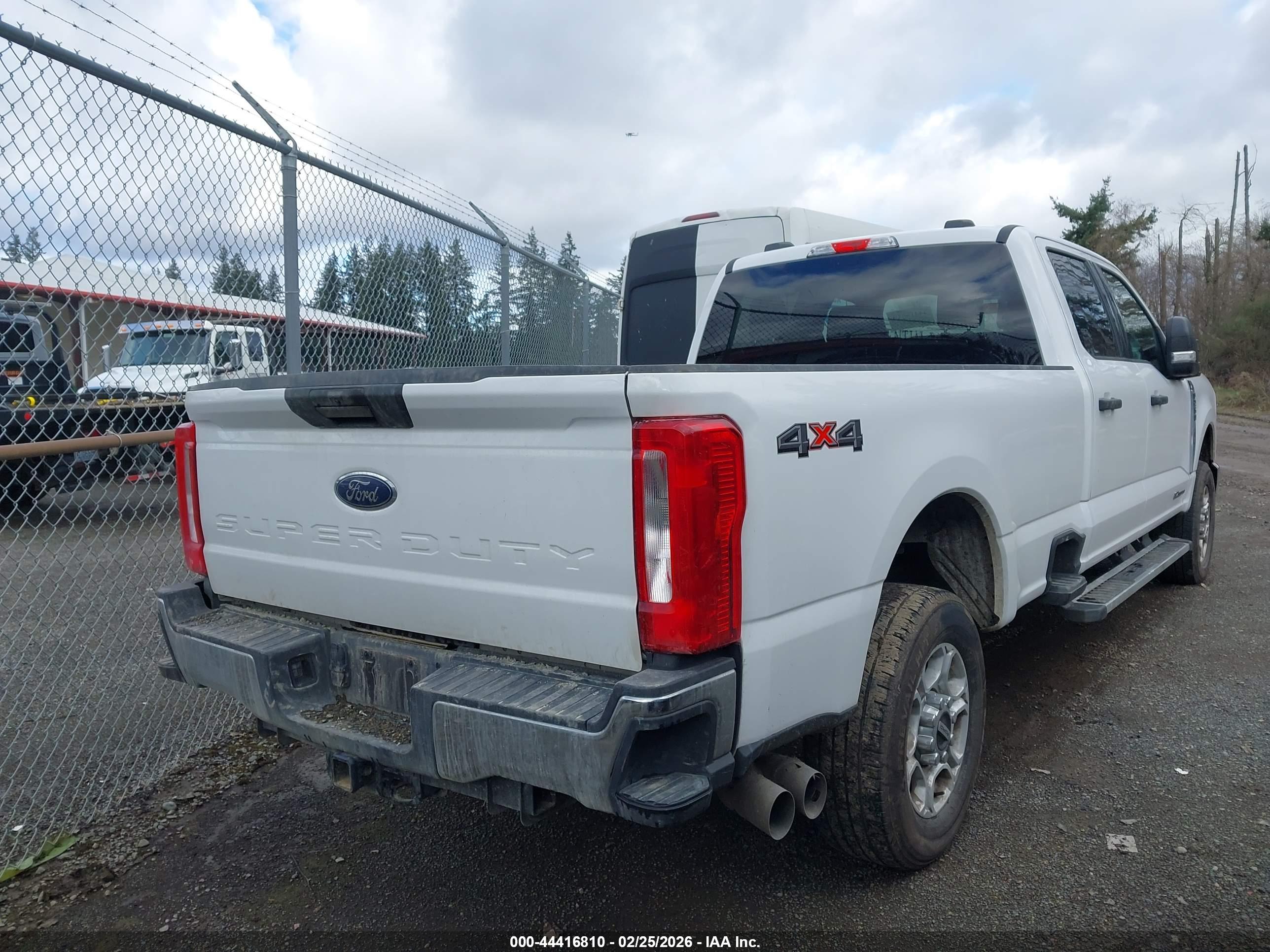 FORD F-250 image 4