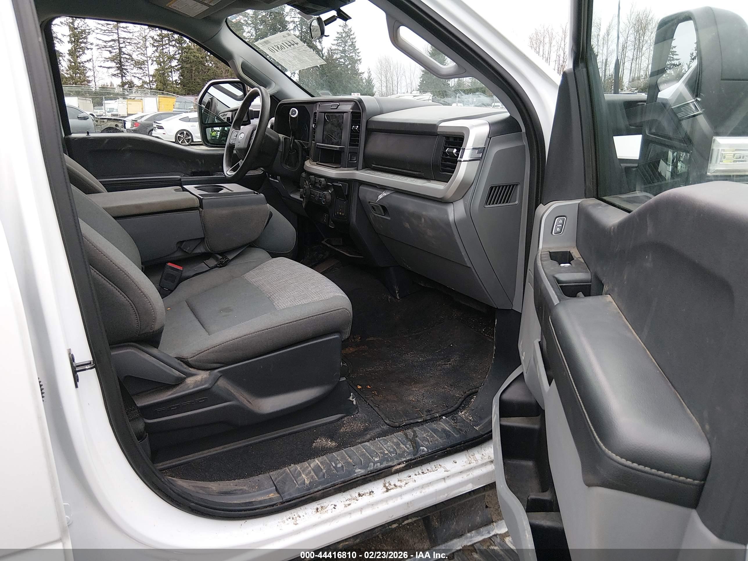 FORD F-250 image 5