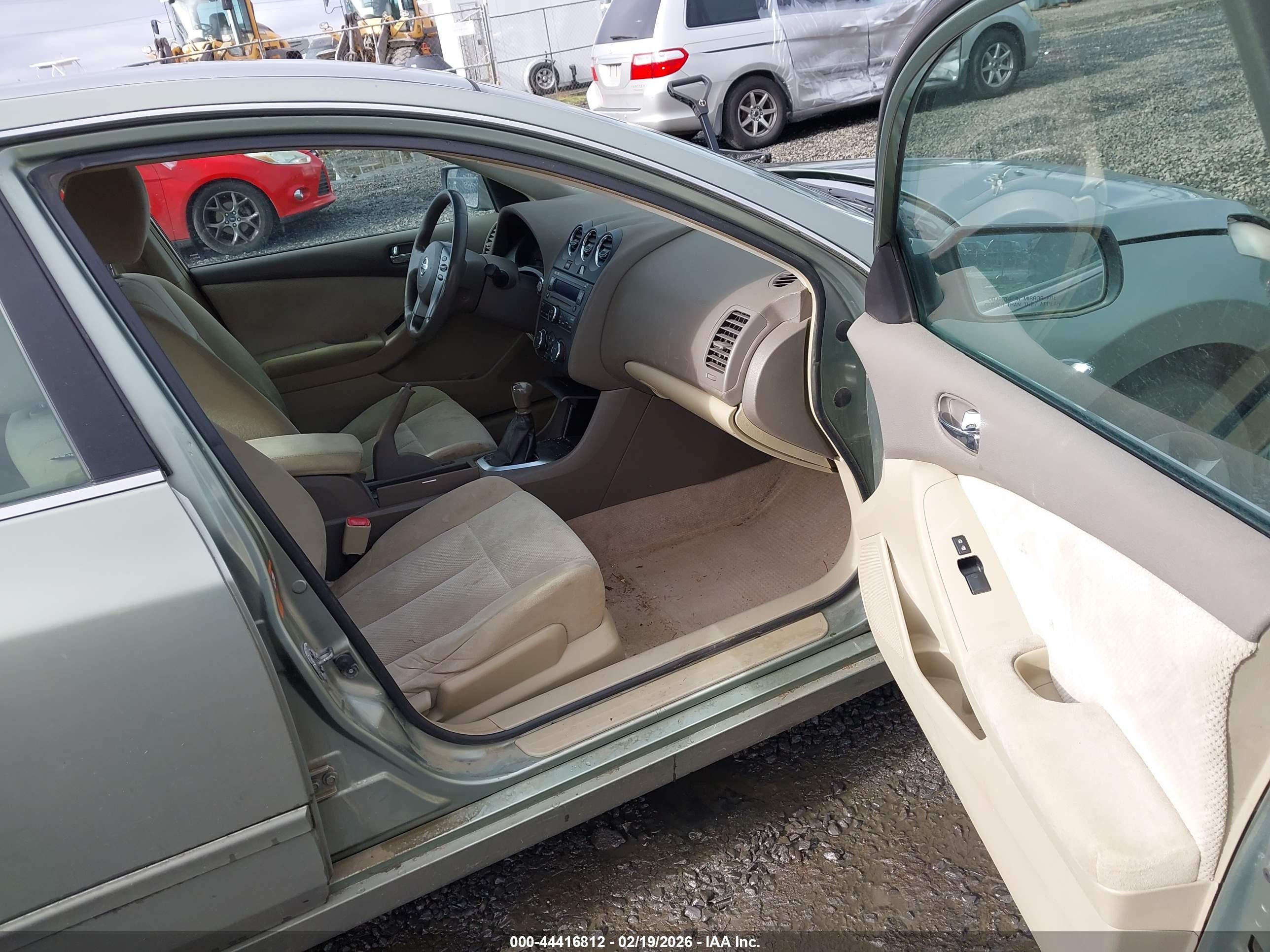 NISSAN ALTIMA image 5