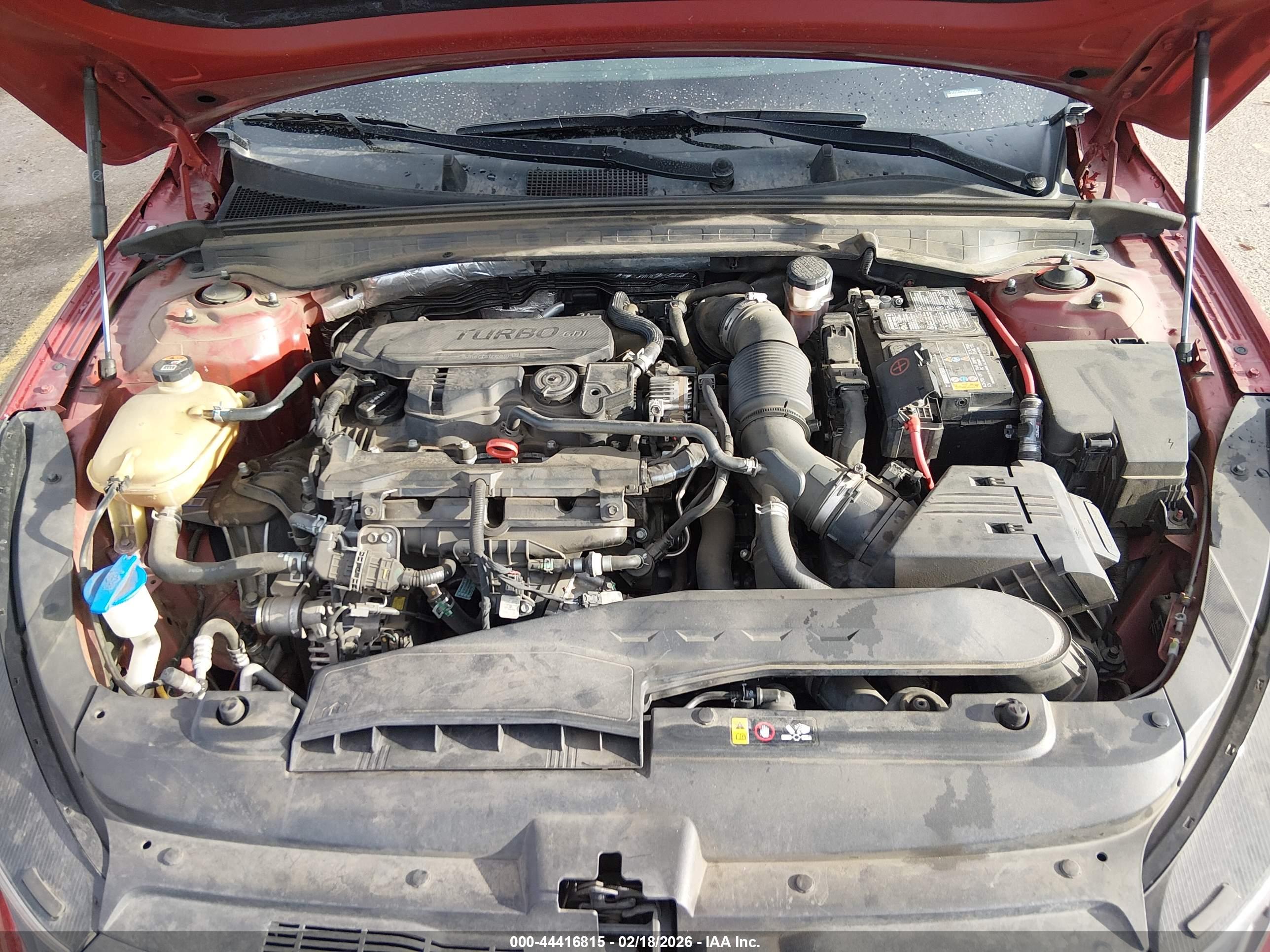 KIA K5 image 10