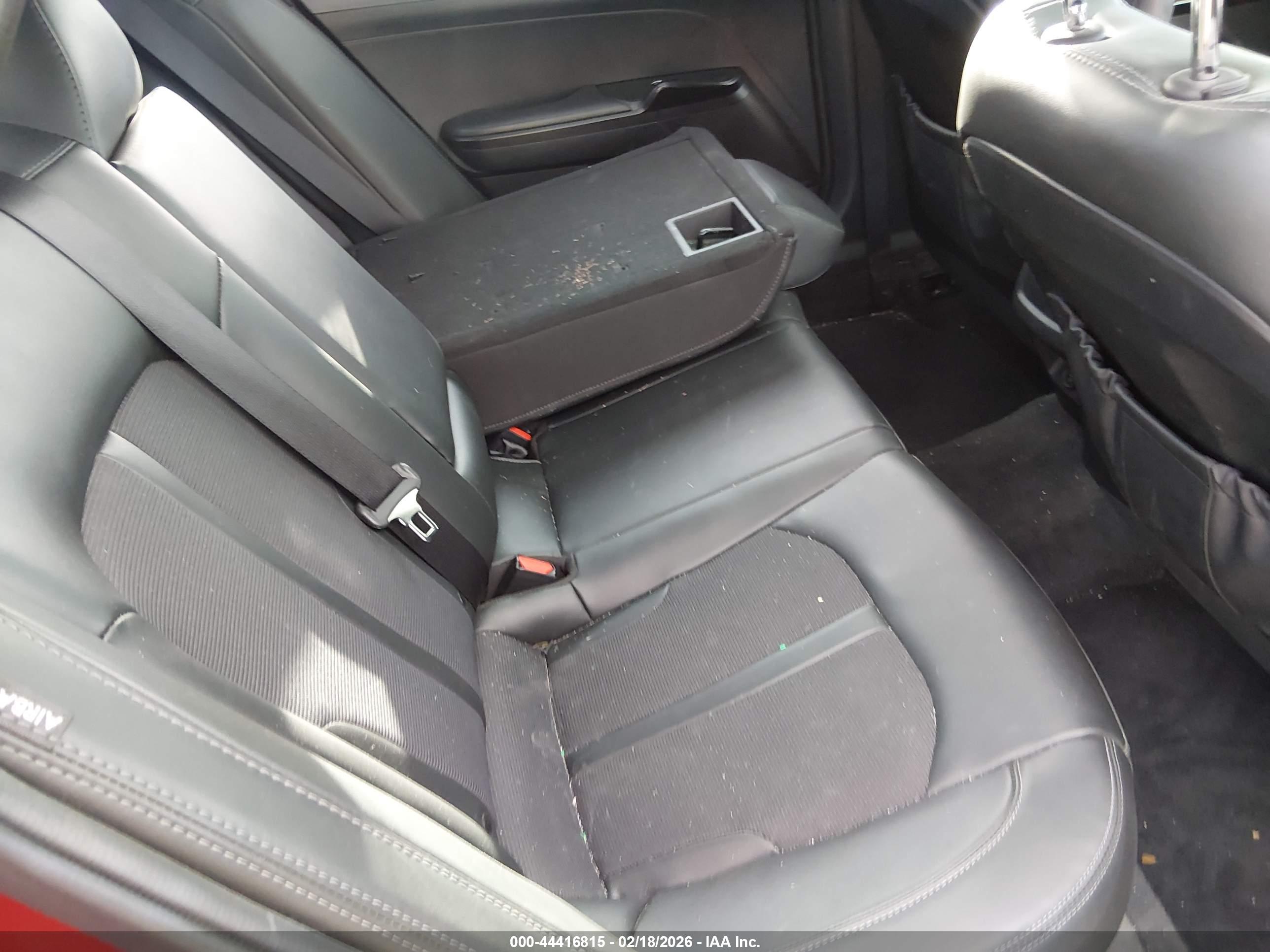 KIA K5 image 8
