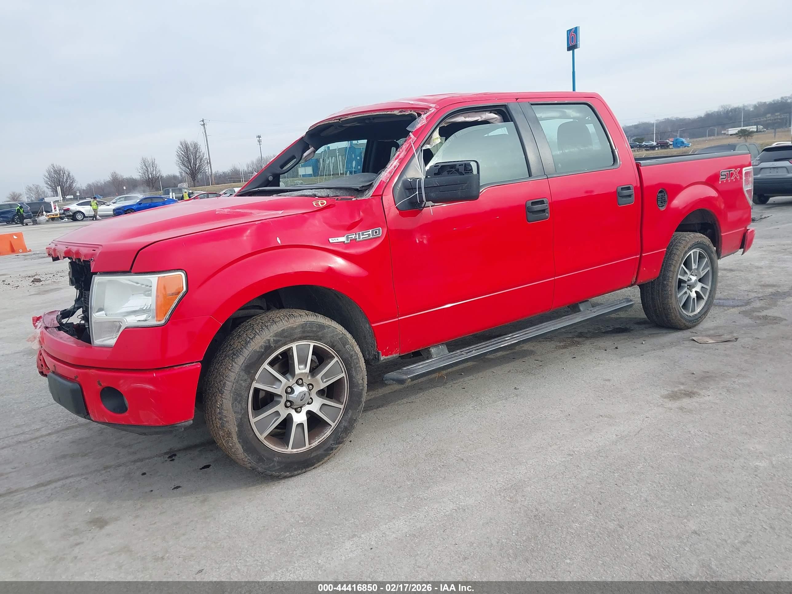 FORD F-150 image 2