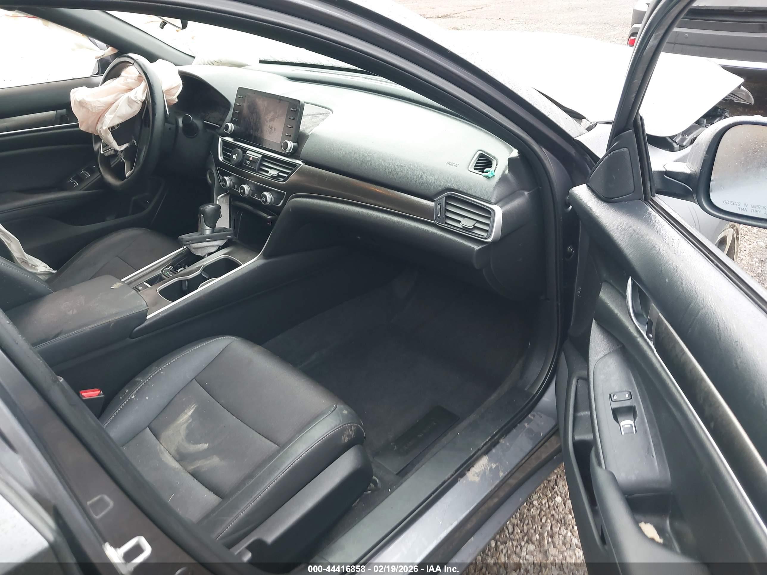 HONDA ACCORD image 5