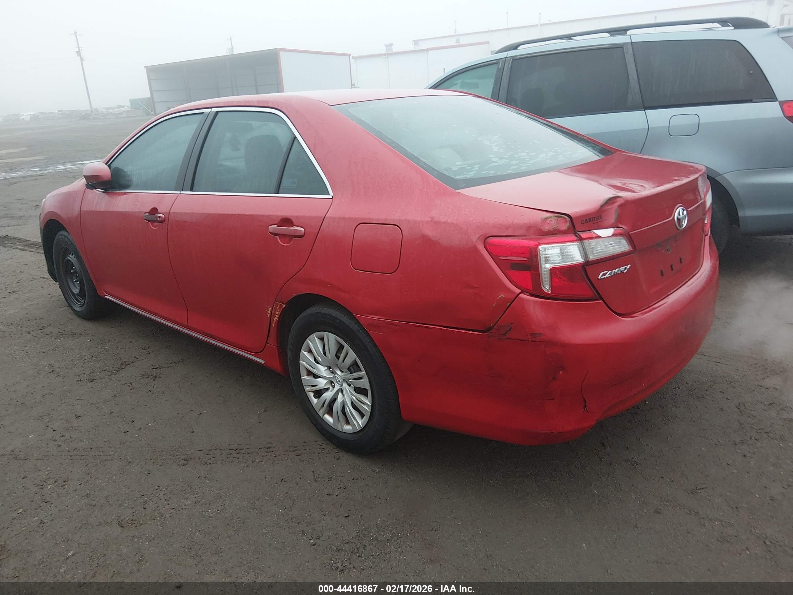 TOYOTA CAMRY image 3