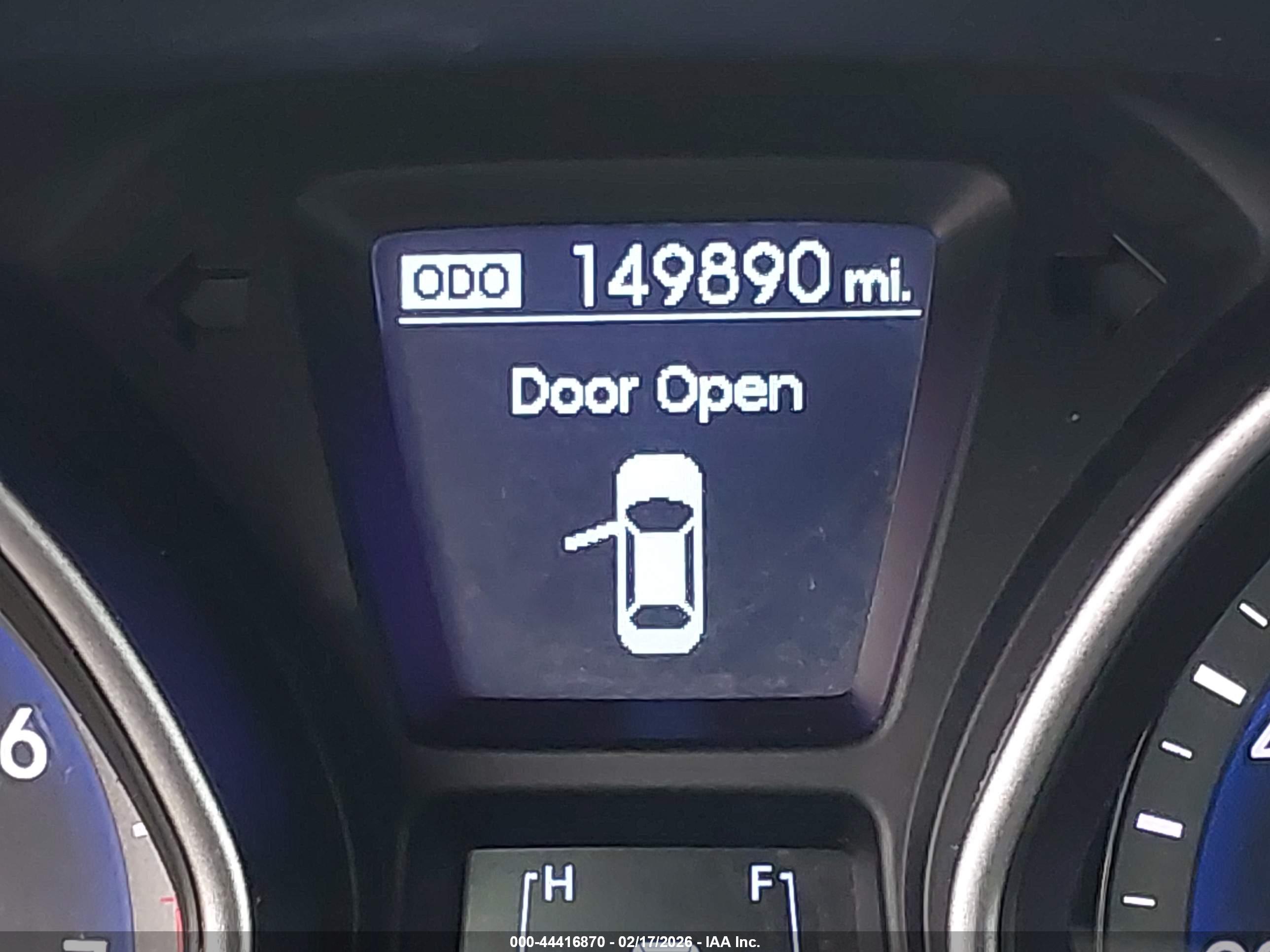 HYUNDAI ELANTRA image 7