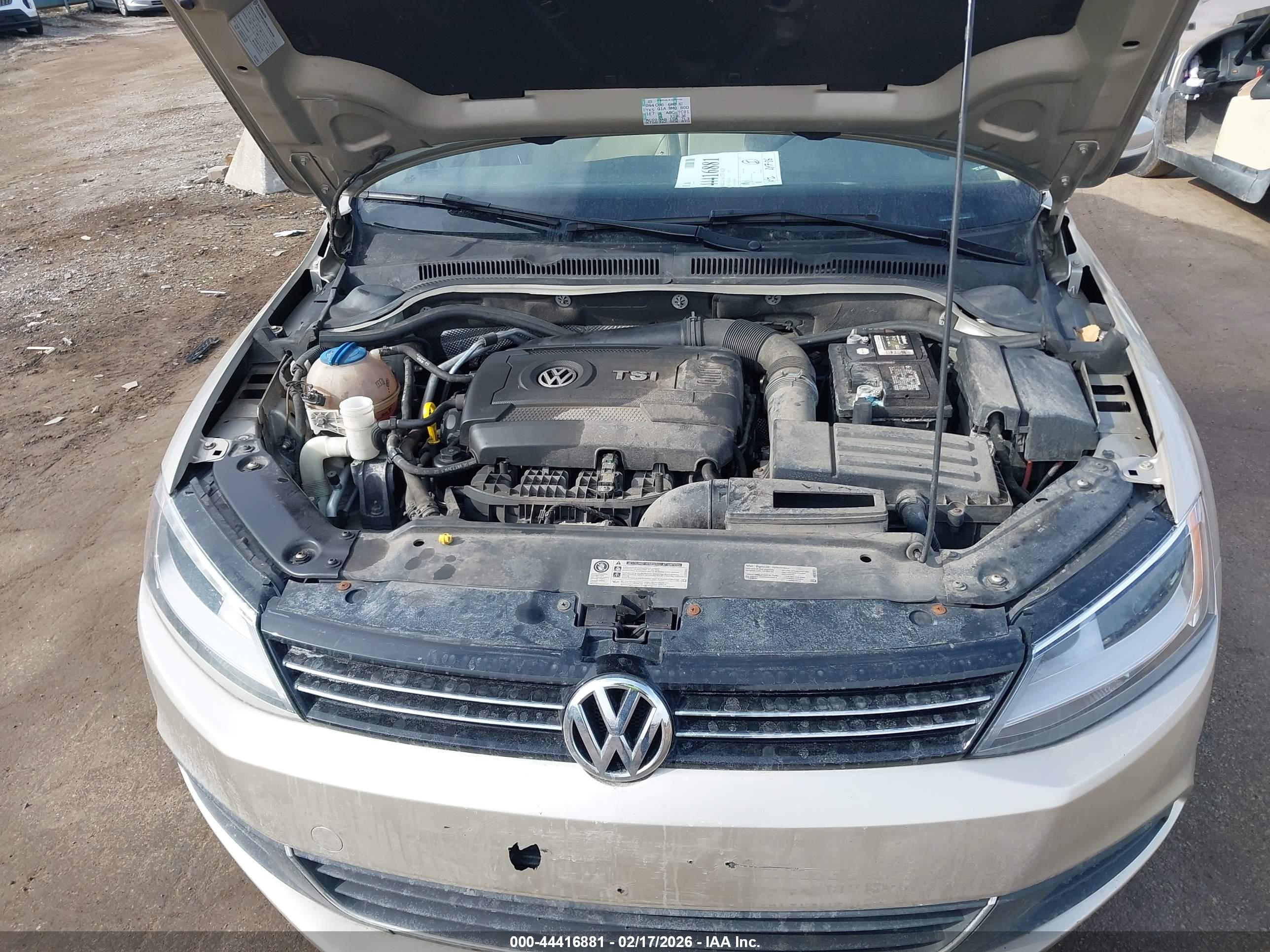 VOLKSWAGEN JETTA image 10