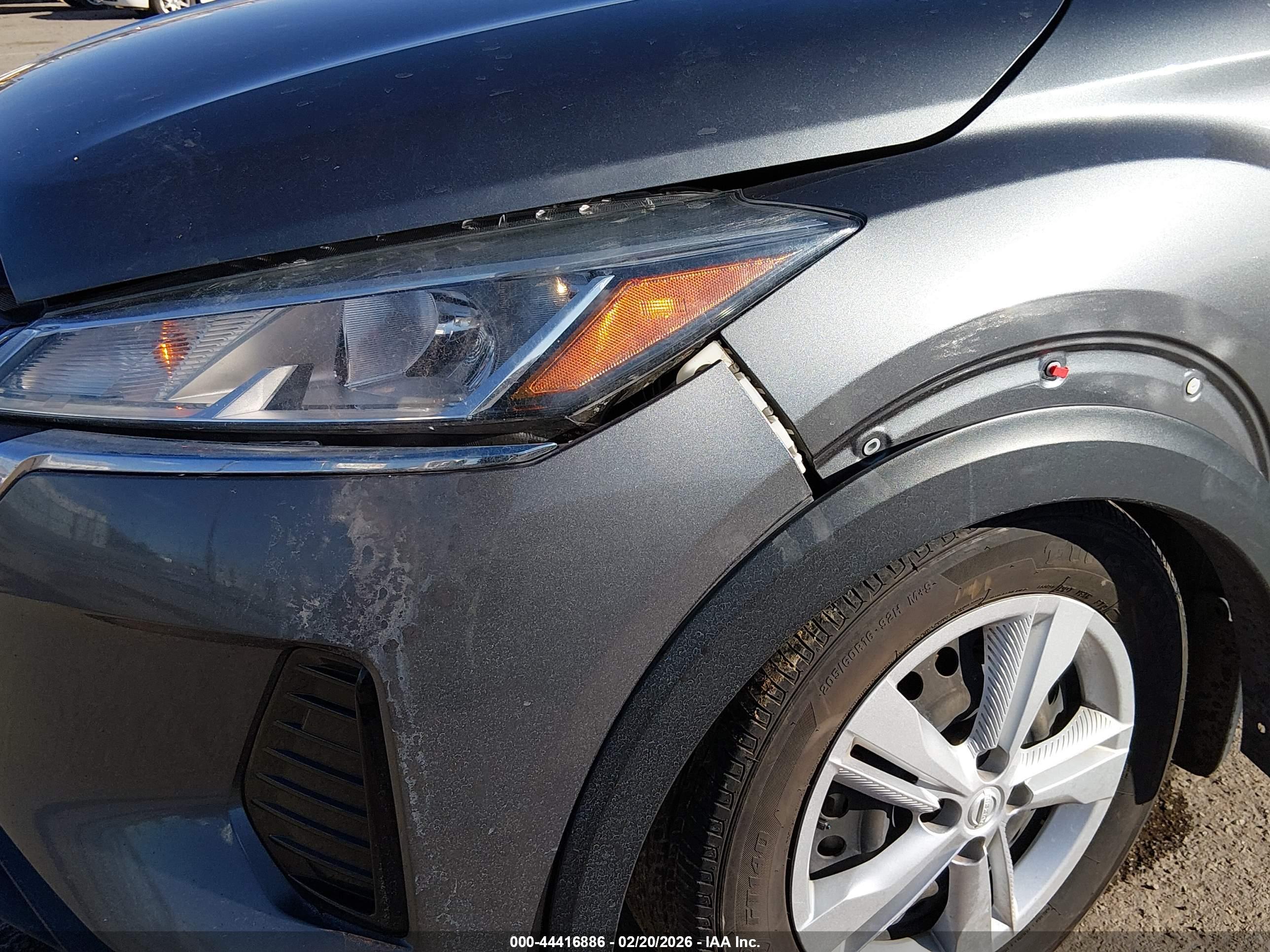 NISSAN KICKS image 6