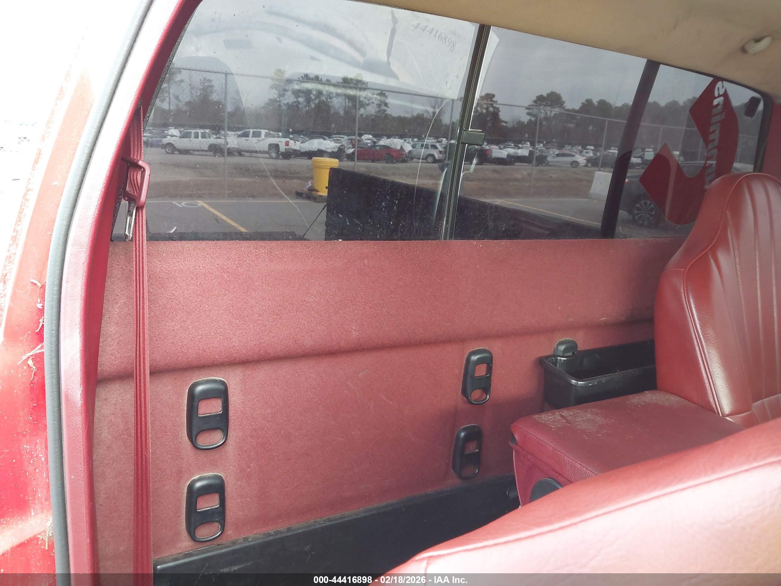 DODGE RAM image 8