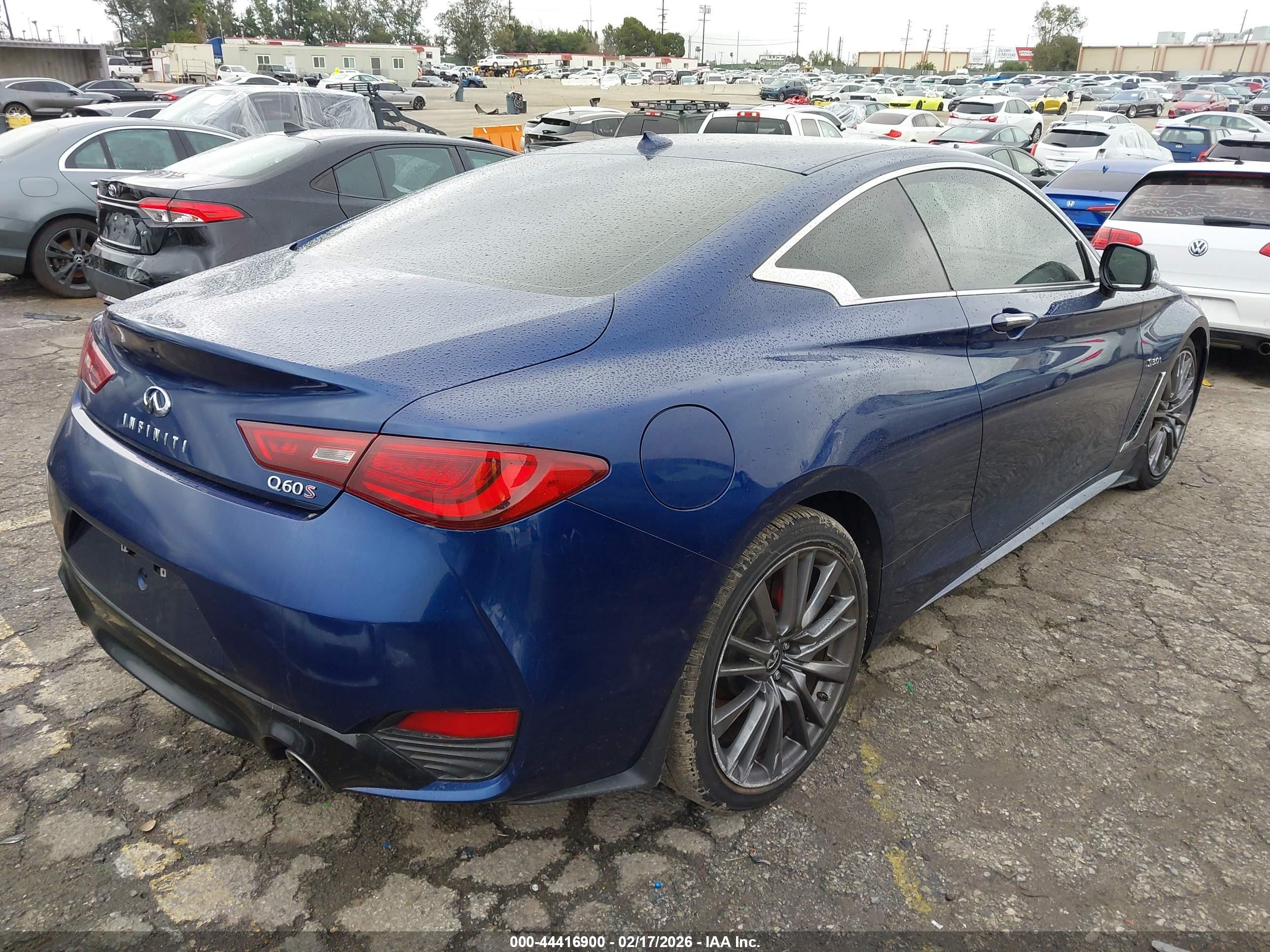 INFINITI Q60 image 4