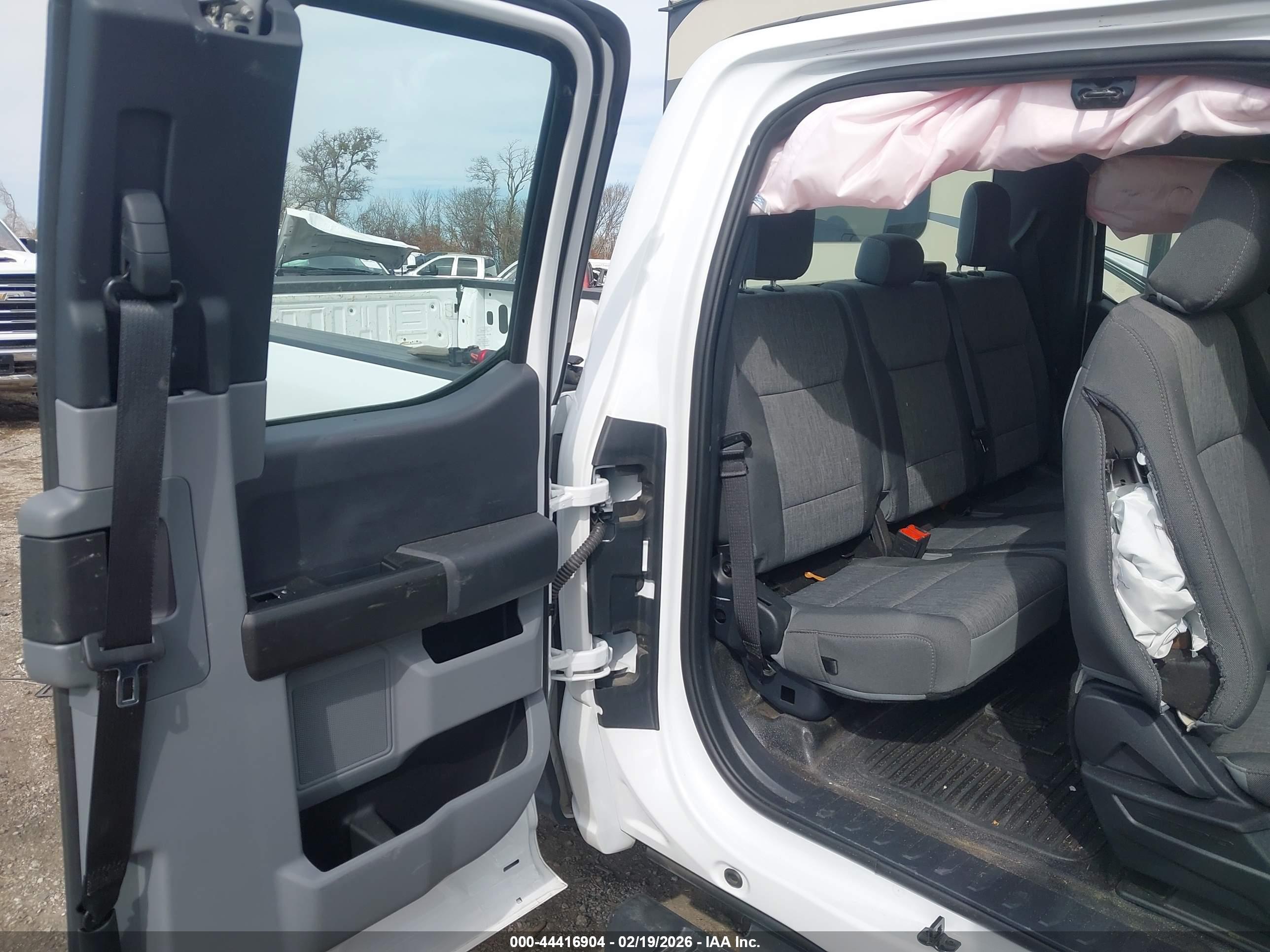 FORD F-250 image 8