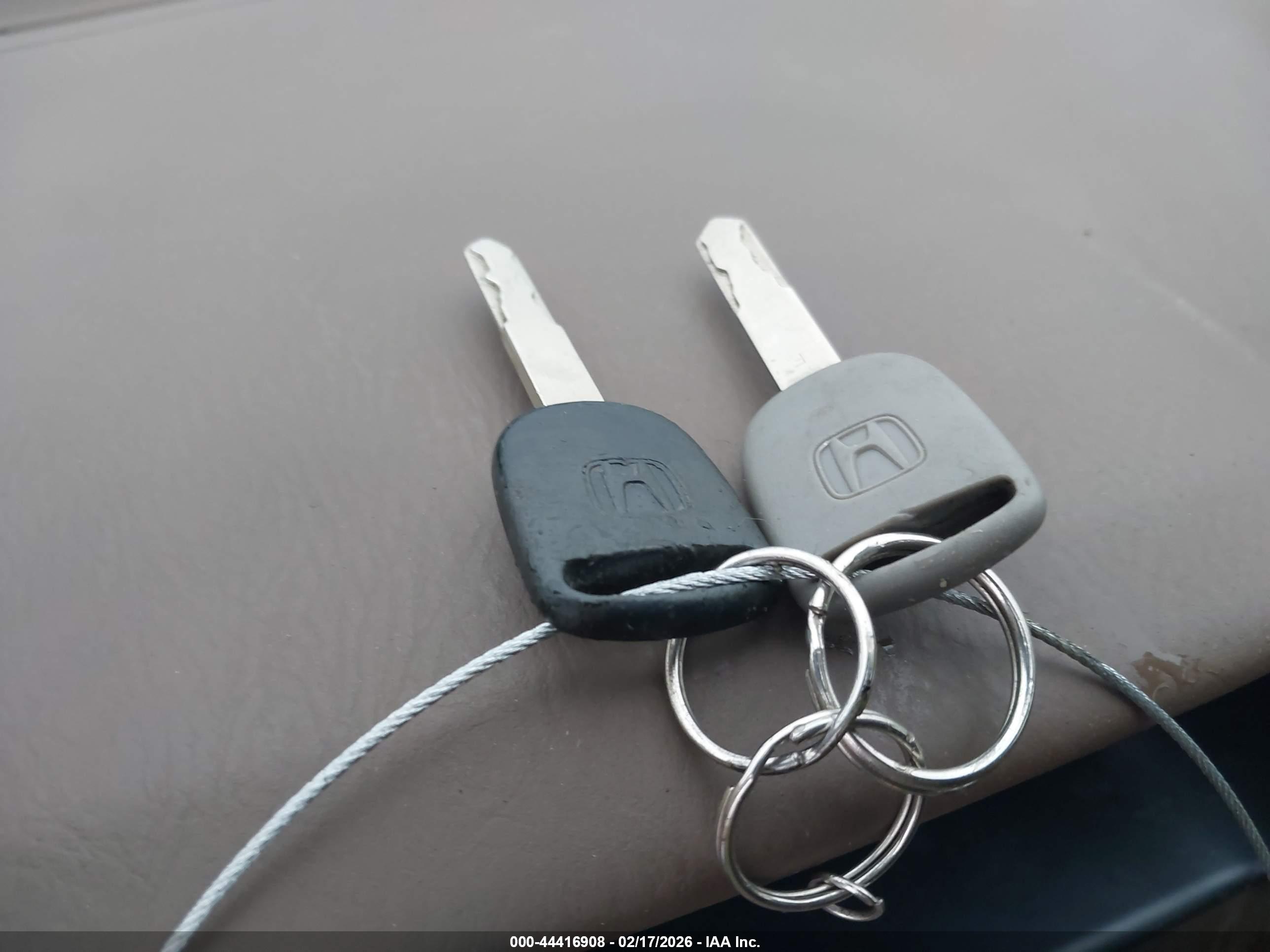 HONDA CR-V image 11