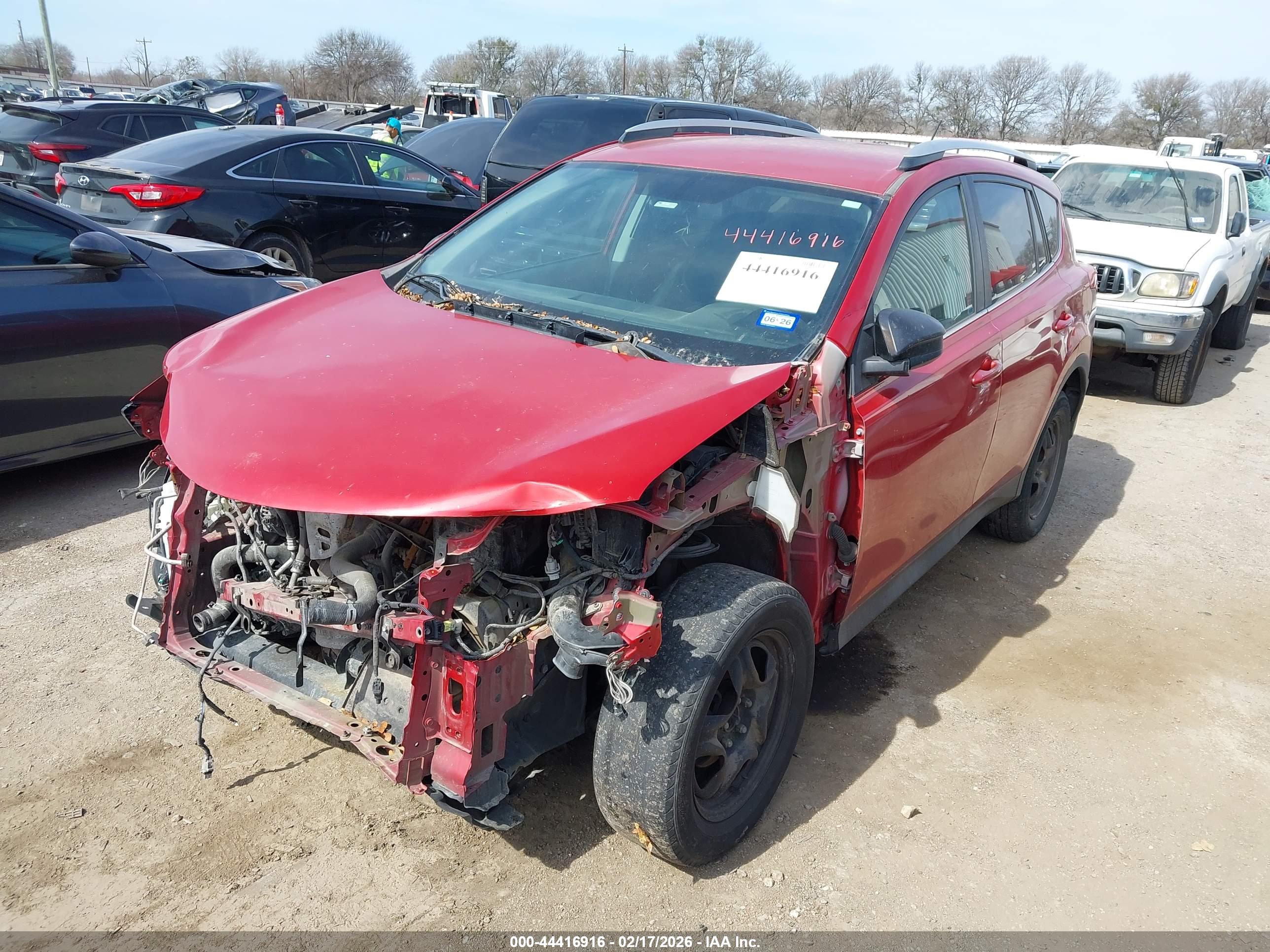 TOYOTA RAV4 image 2