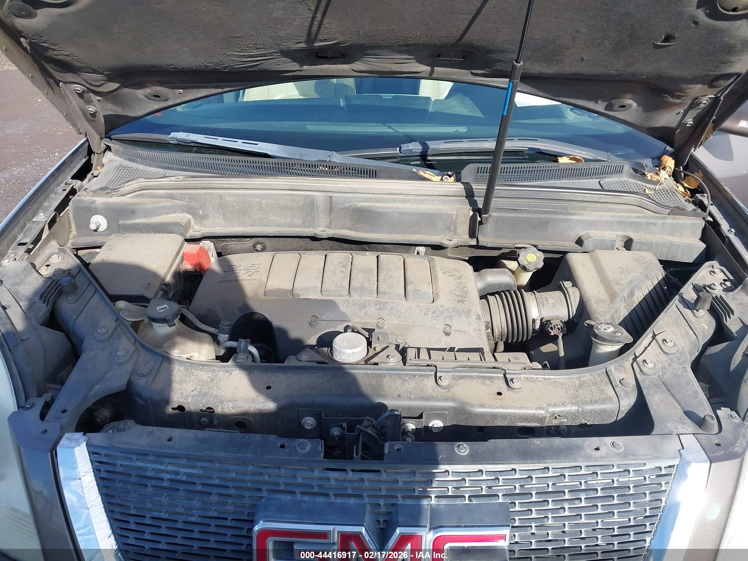 GMC ACADIA image 10