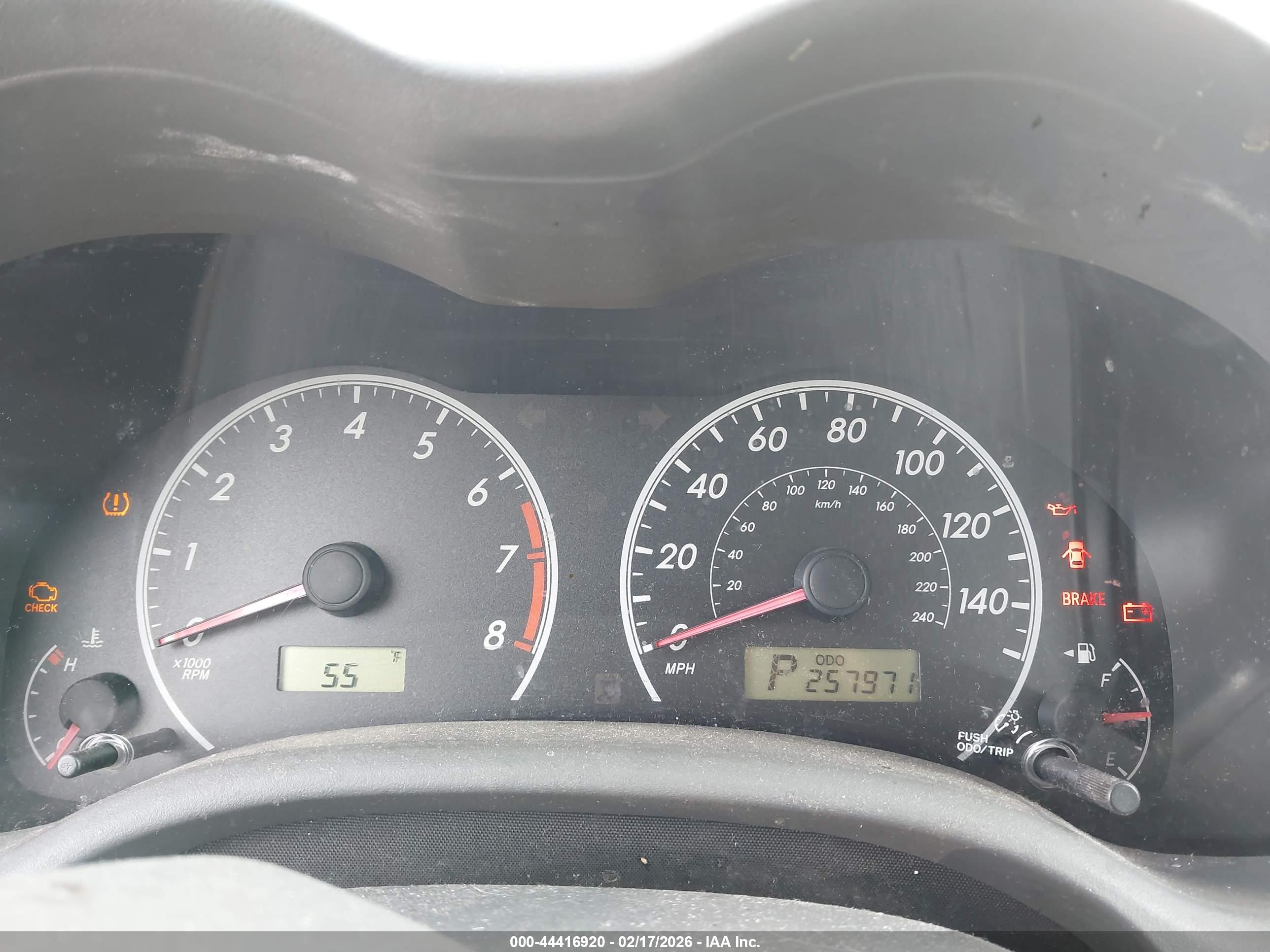 TOYOTA COROLLA image 7