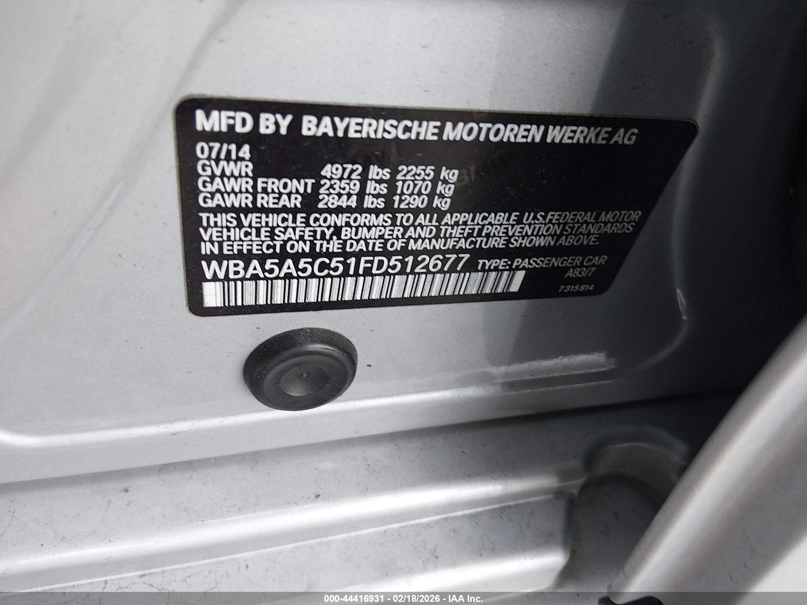 BMW 528I image 9