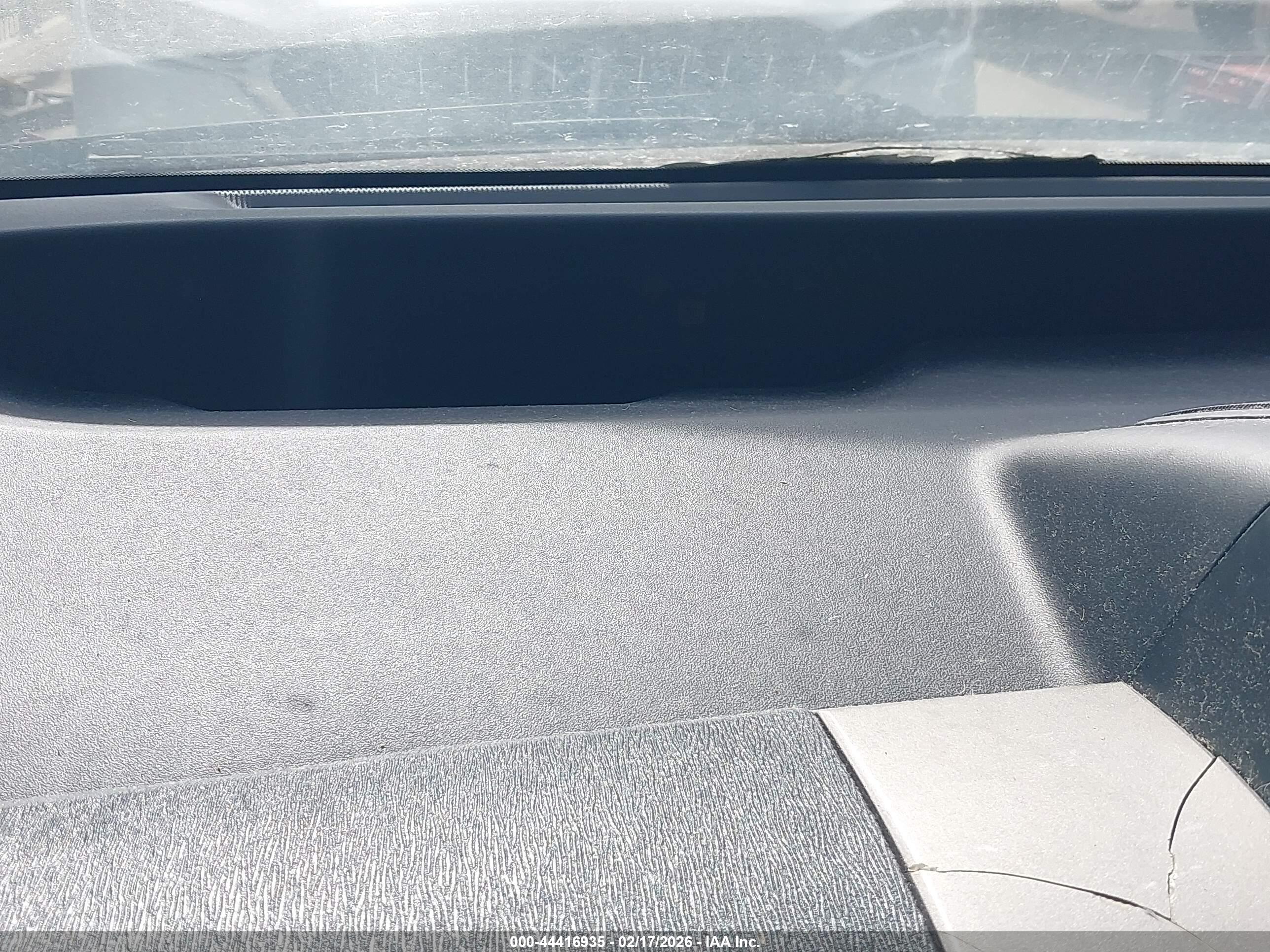 TOYOTA PRIUS image 7