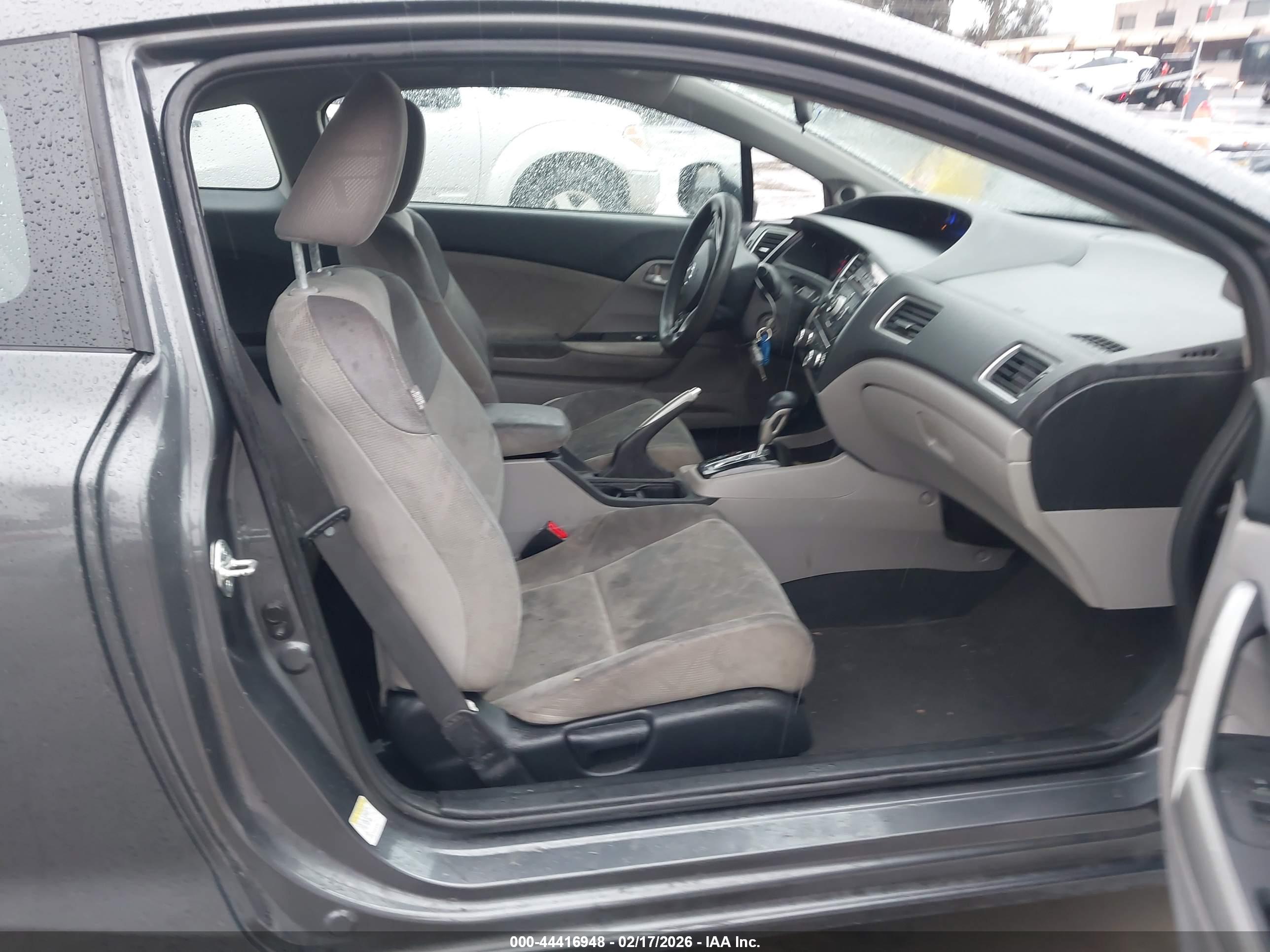 HONDA CIVIC image 5