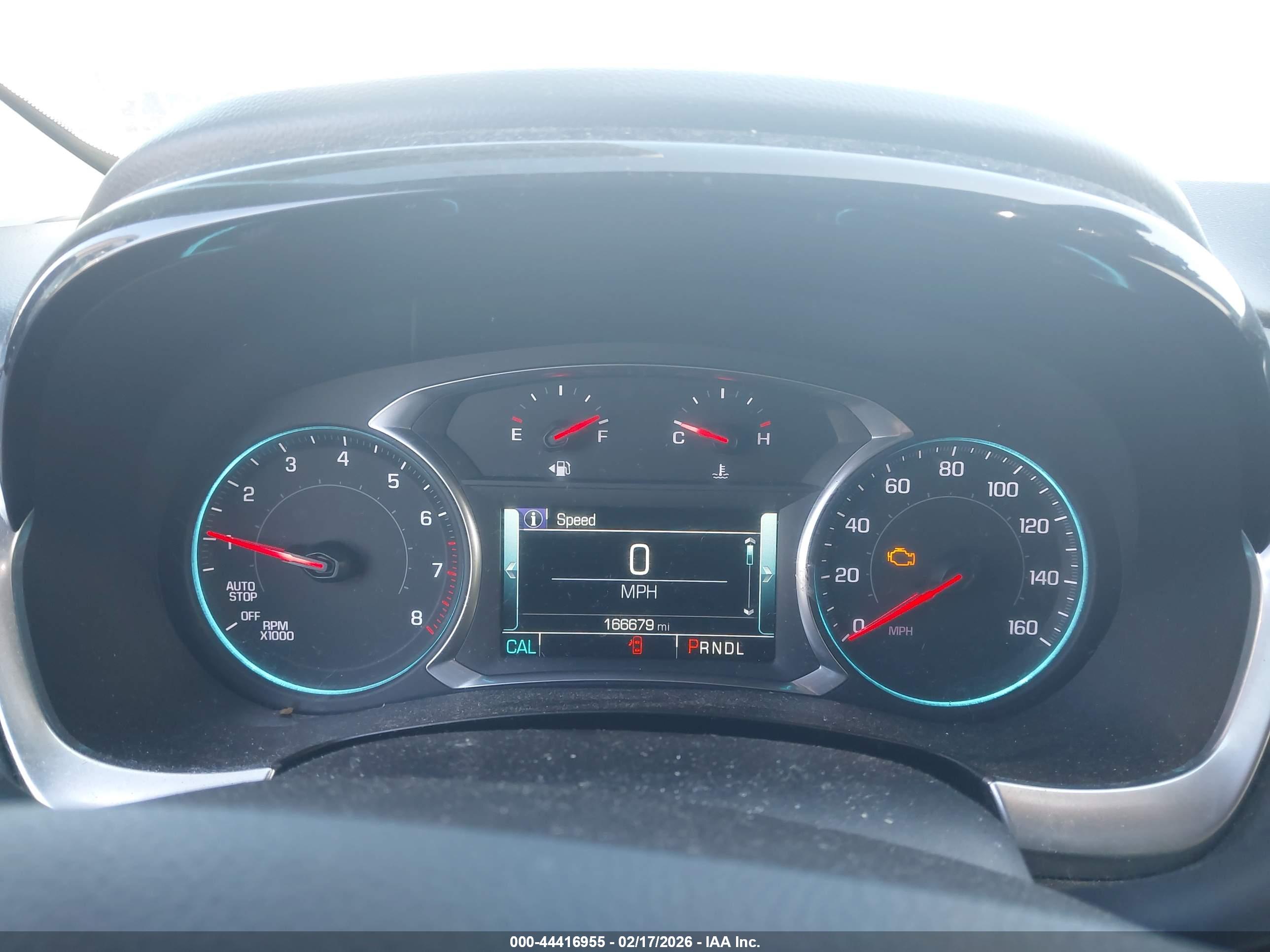 CHEVROLET TRAVERSE image 7
