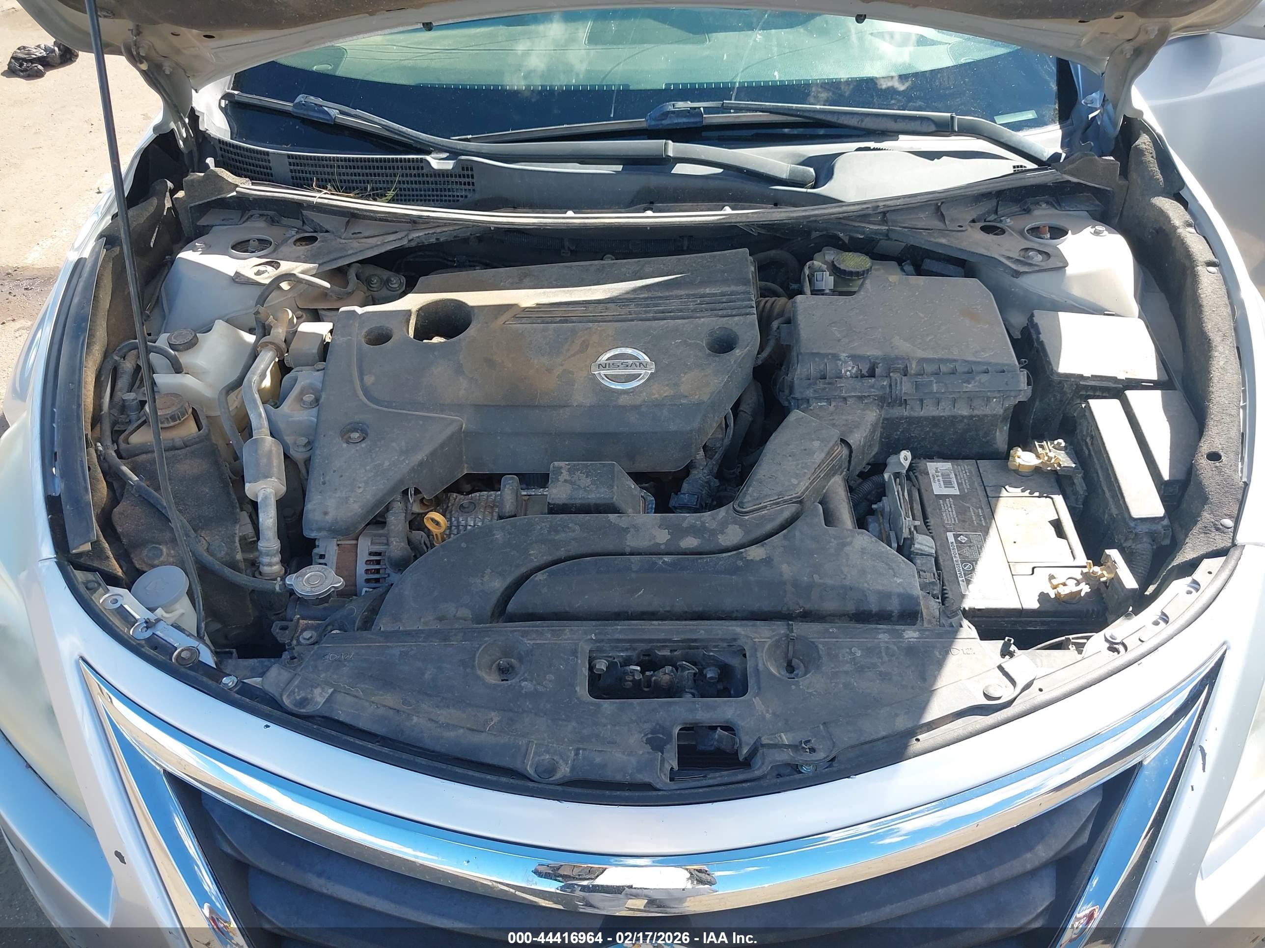 NISSAN ALTIMA image 10