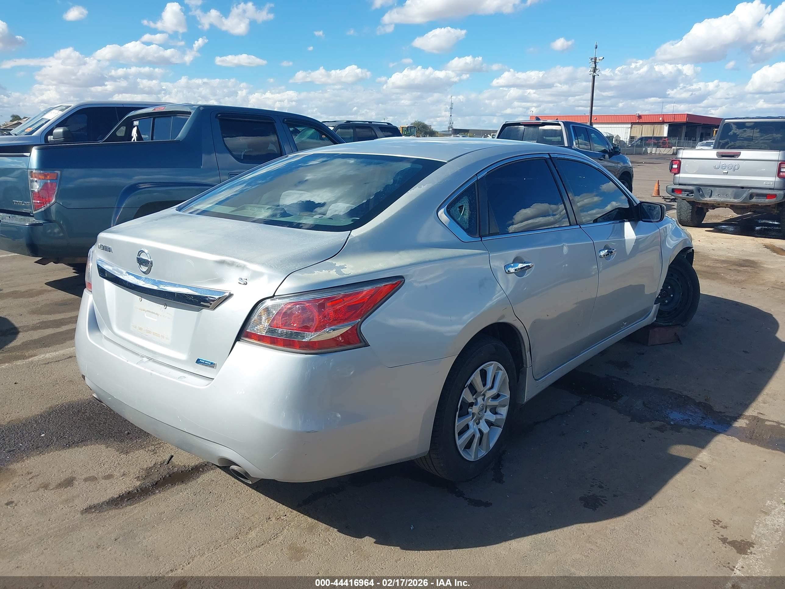 NISSAN ALTIMA image 4