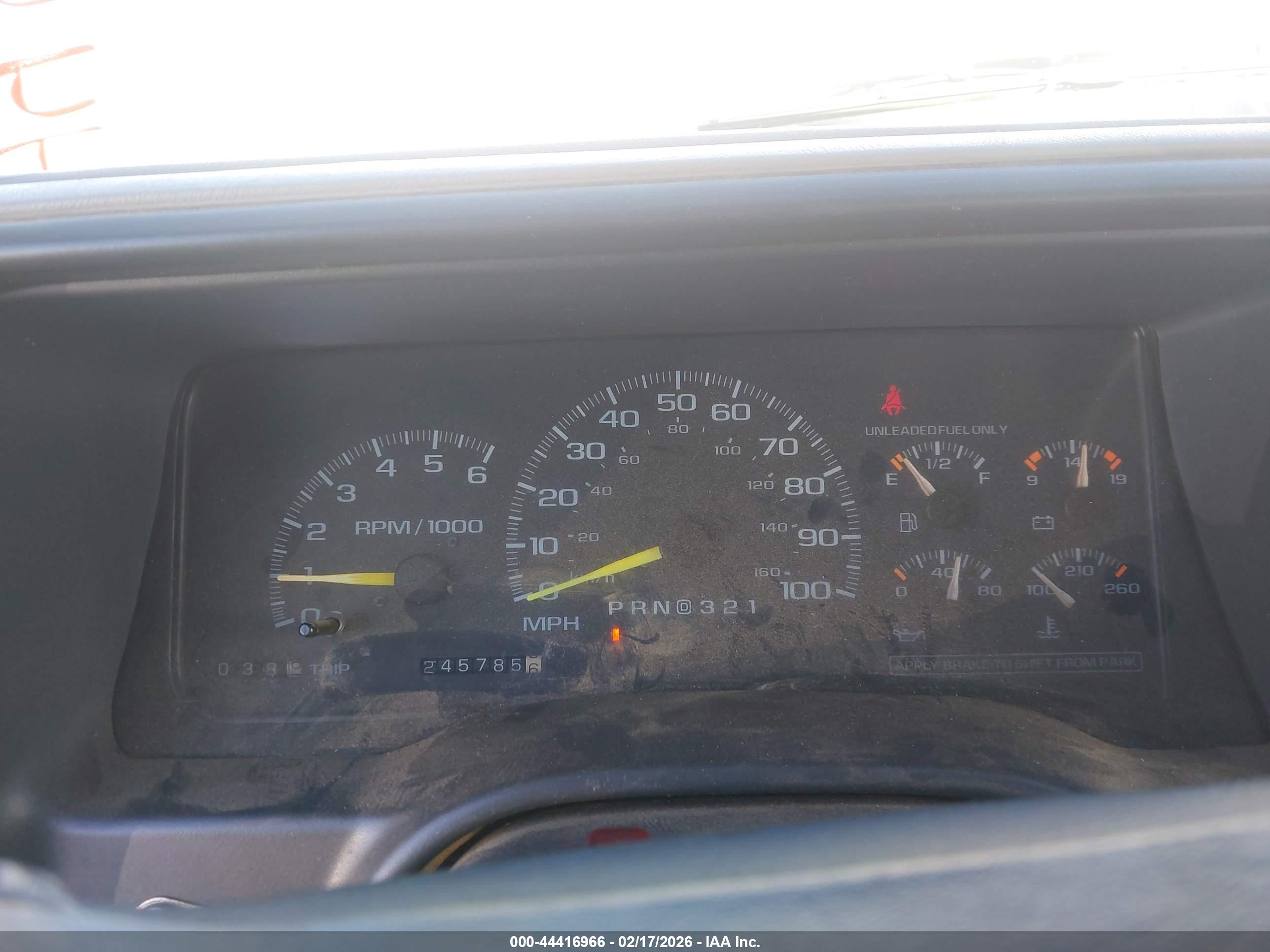 GMC SIERRA image 7