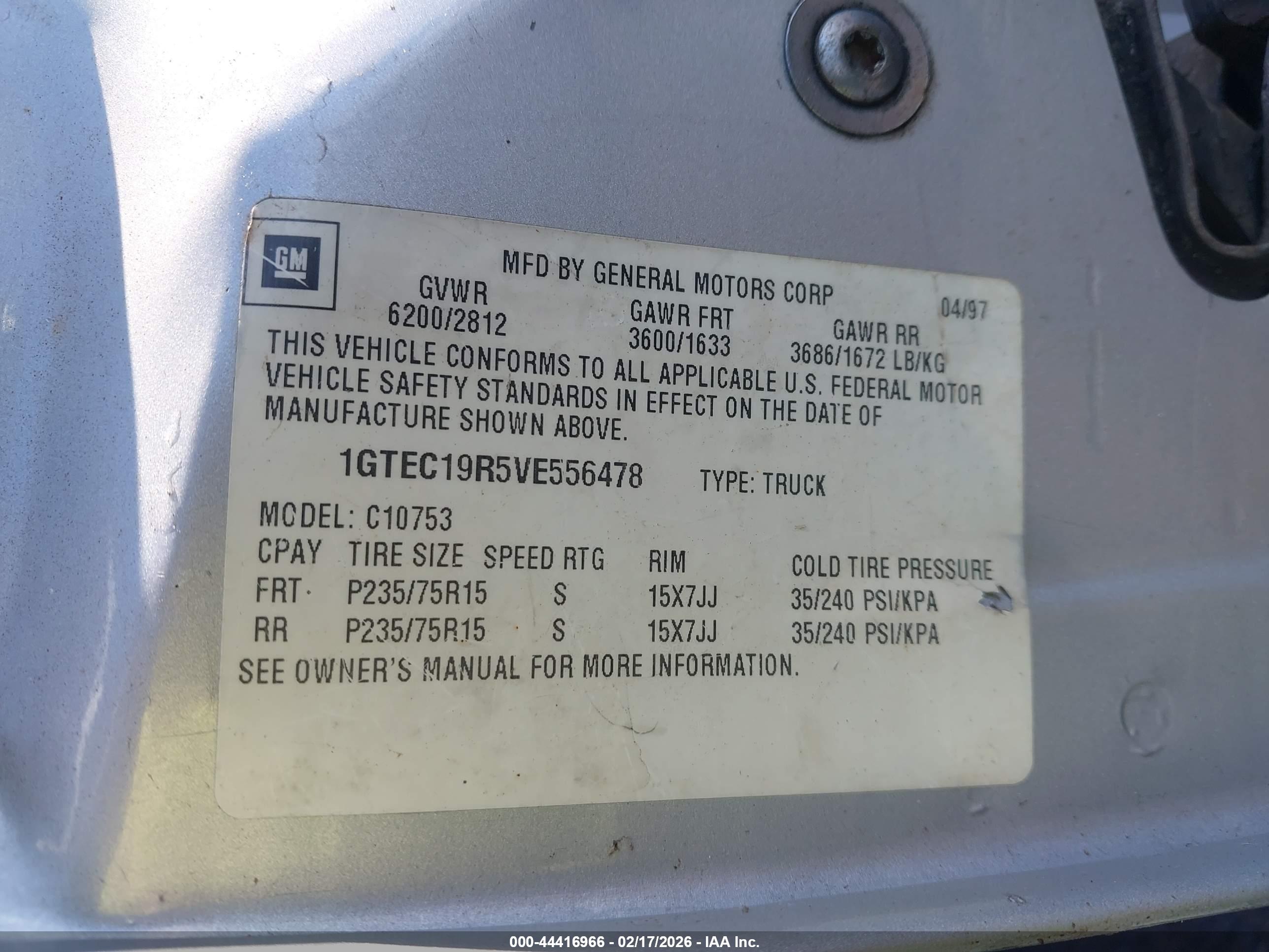 GMC SIERRA image 9