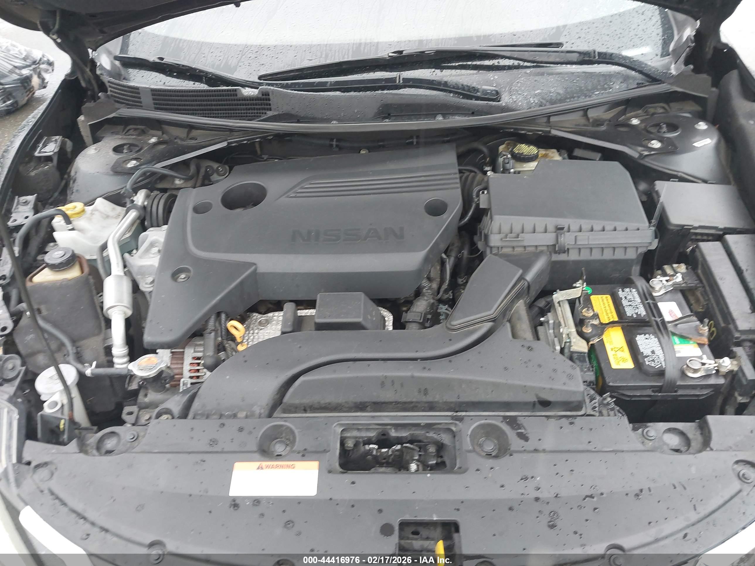 NISSAN ALTIMA image 10