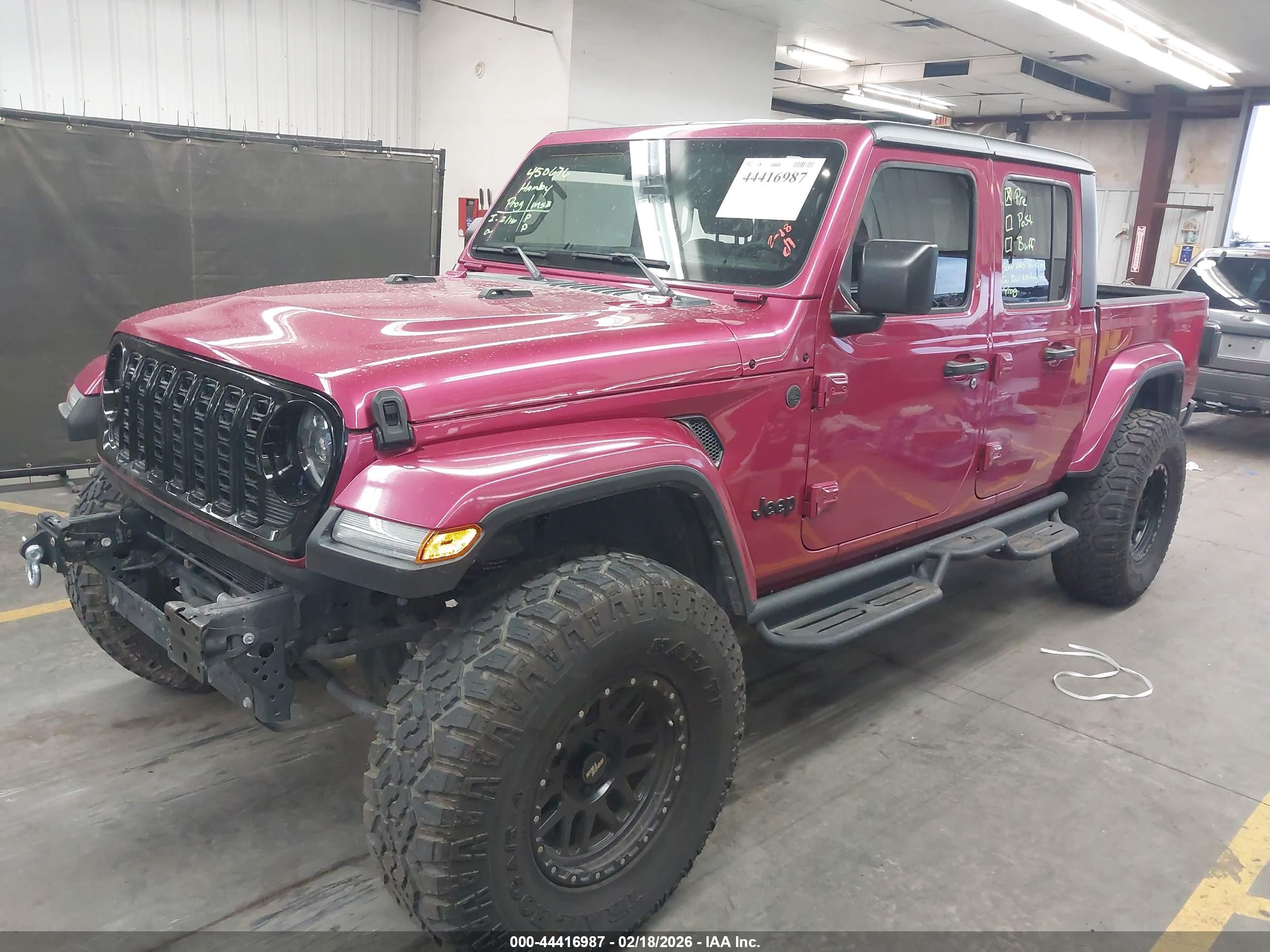 JEEP GLADIATOR image 2
