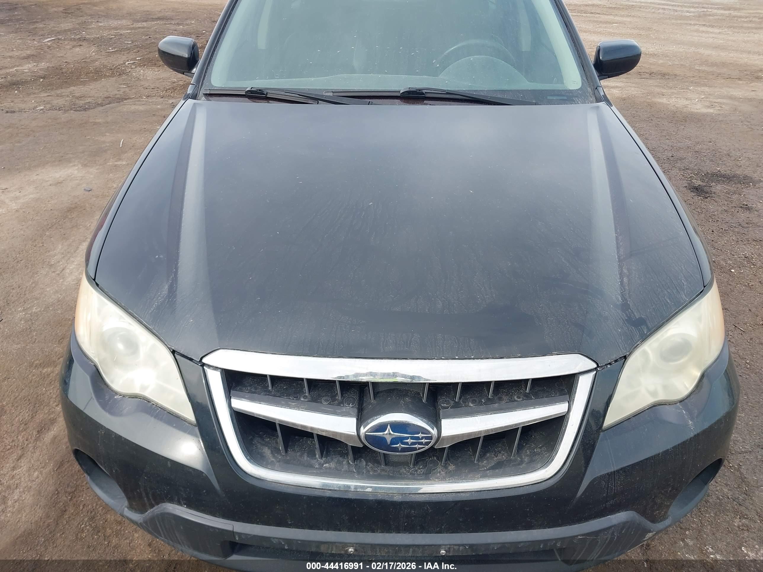 SUBARU OUTBACK image 6