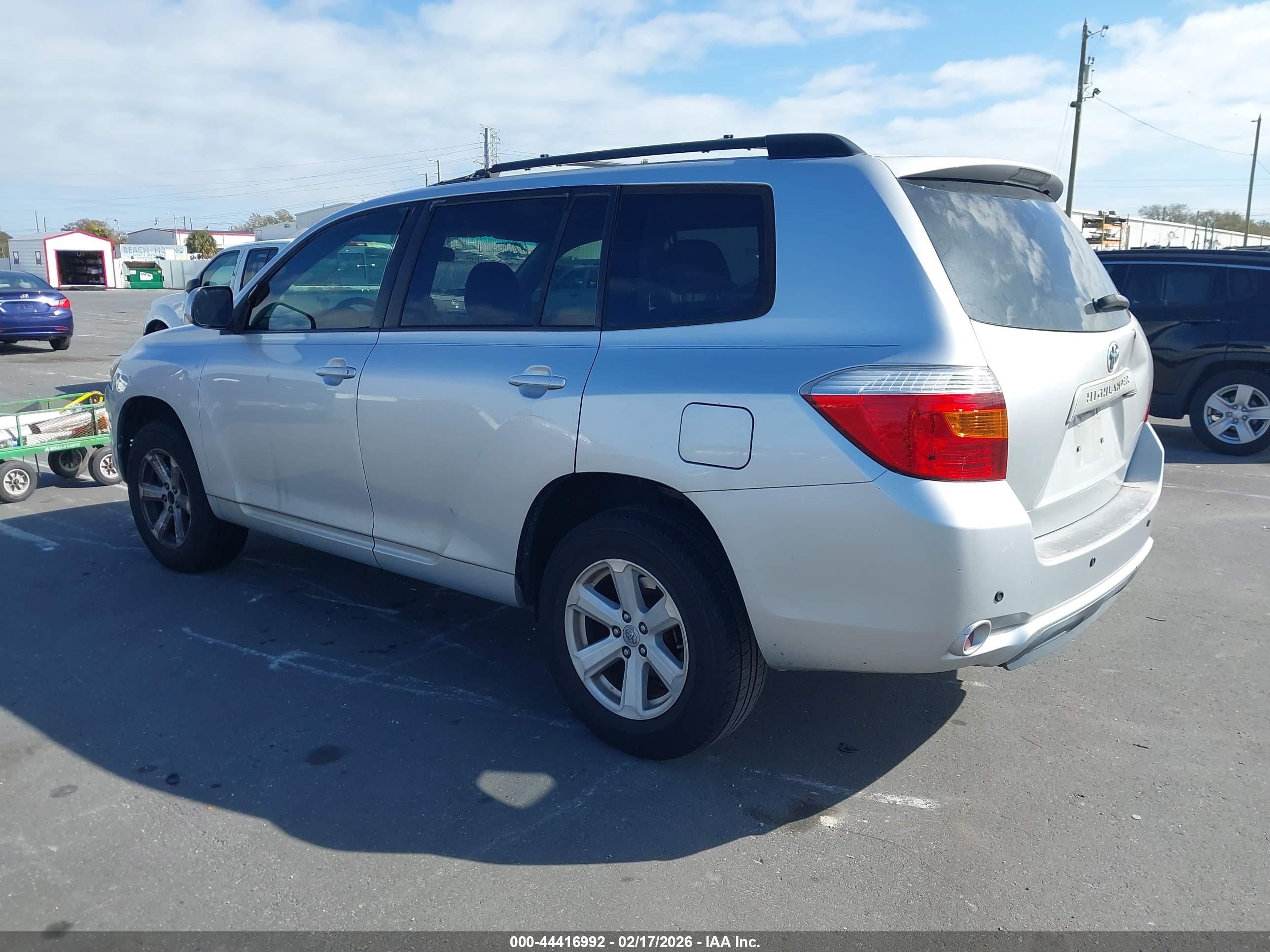 TOYOTA HIGHLANDER image 3