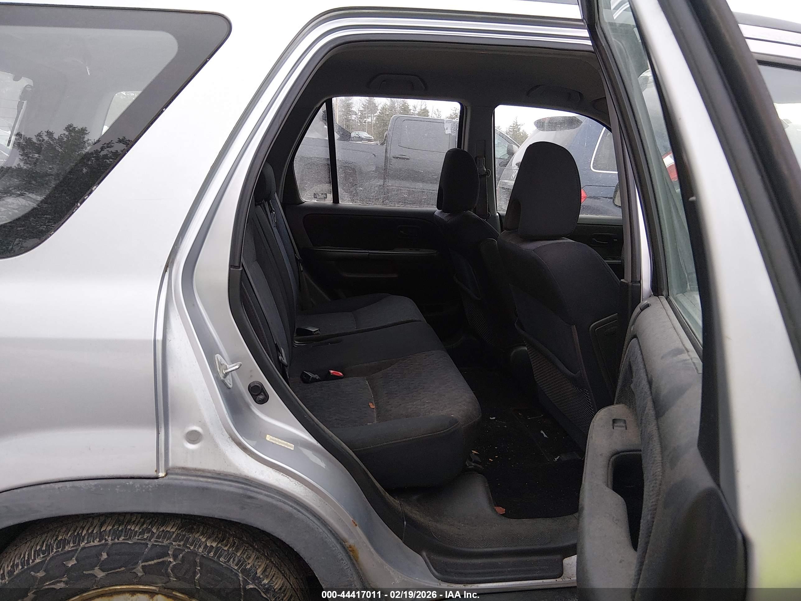 HONDA CR-V image 8