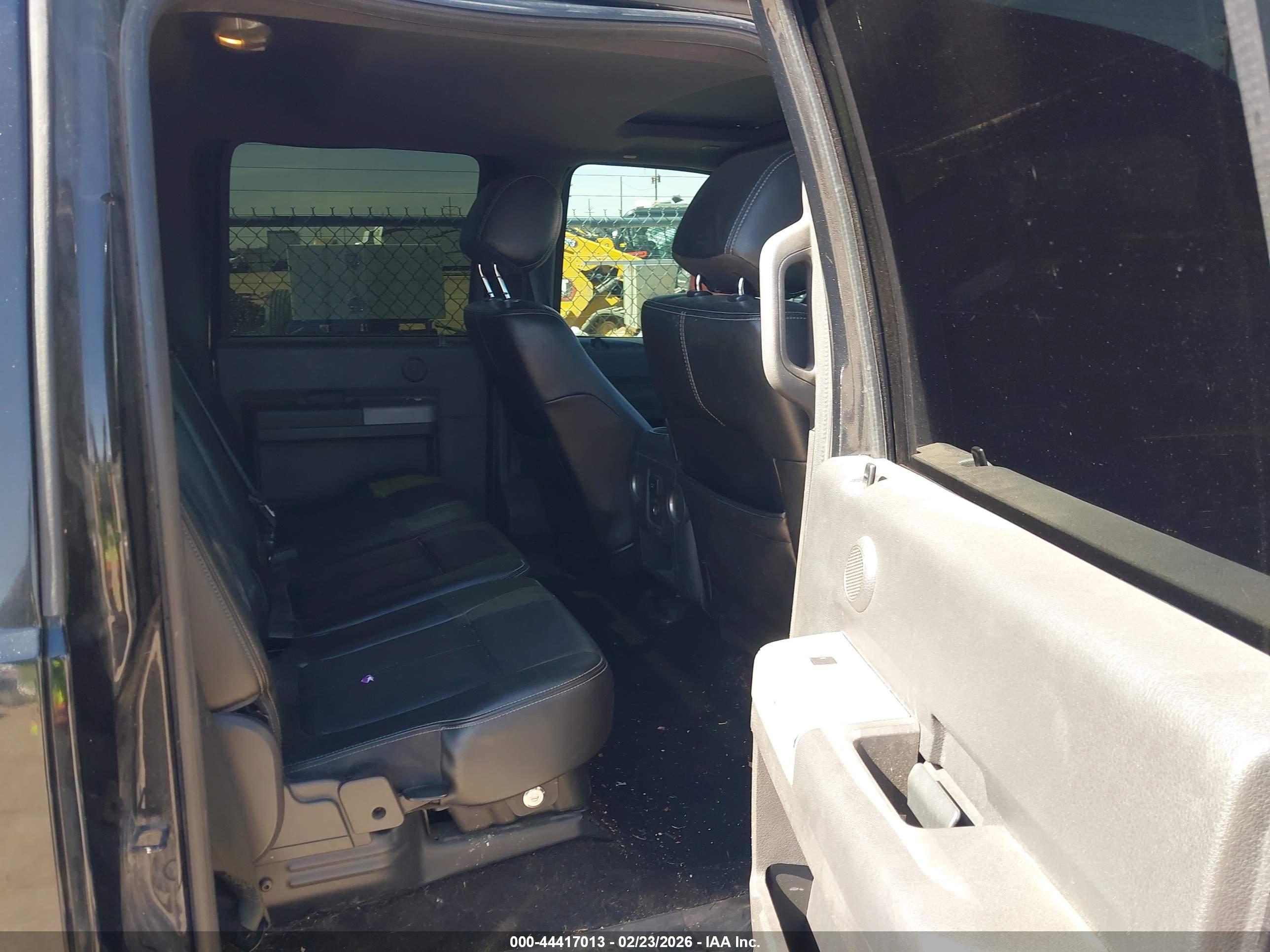 FORD F-250 image 8