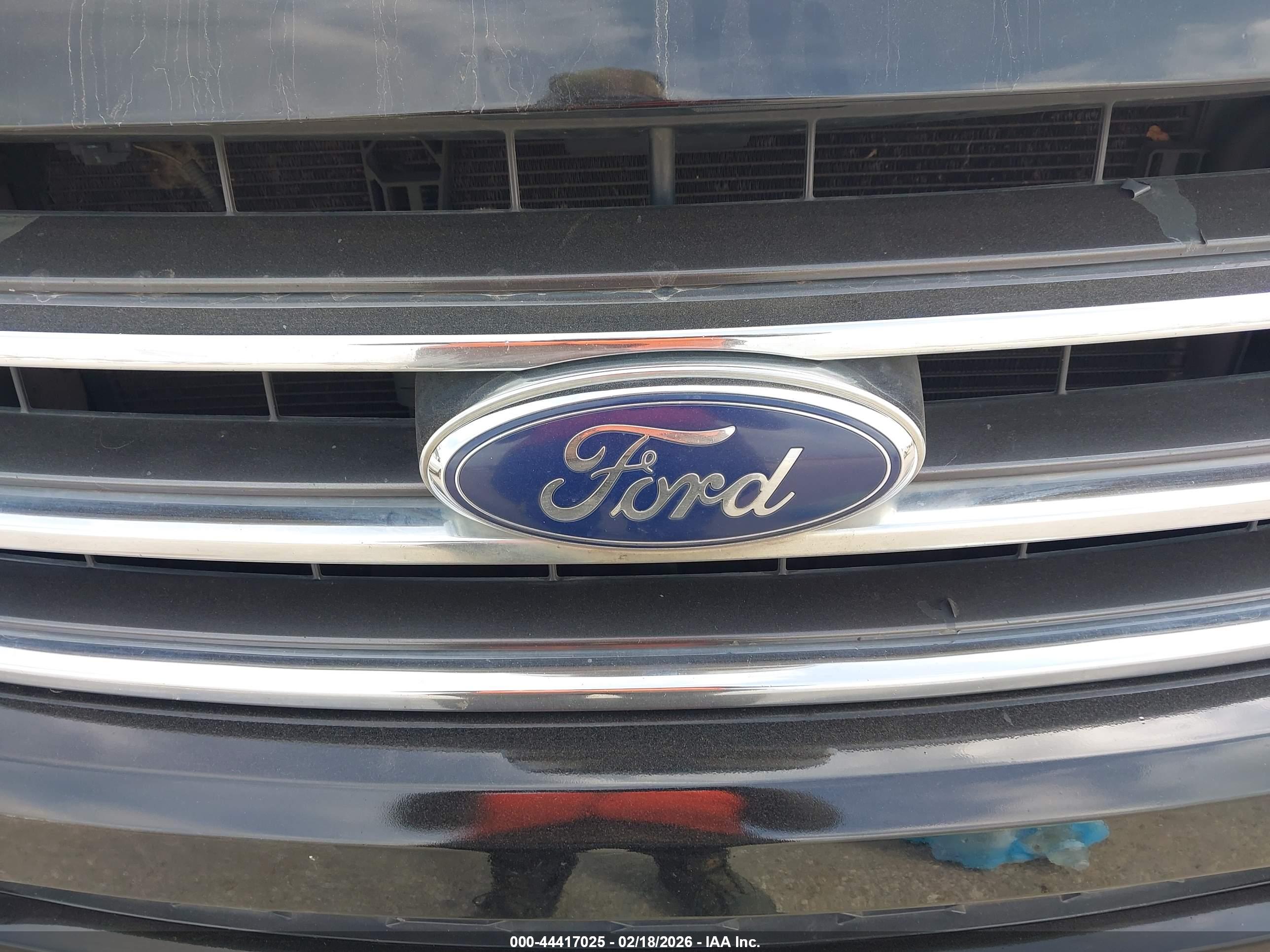 FORD EXPEDITION image 6