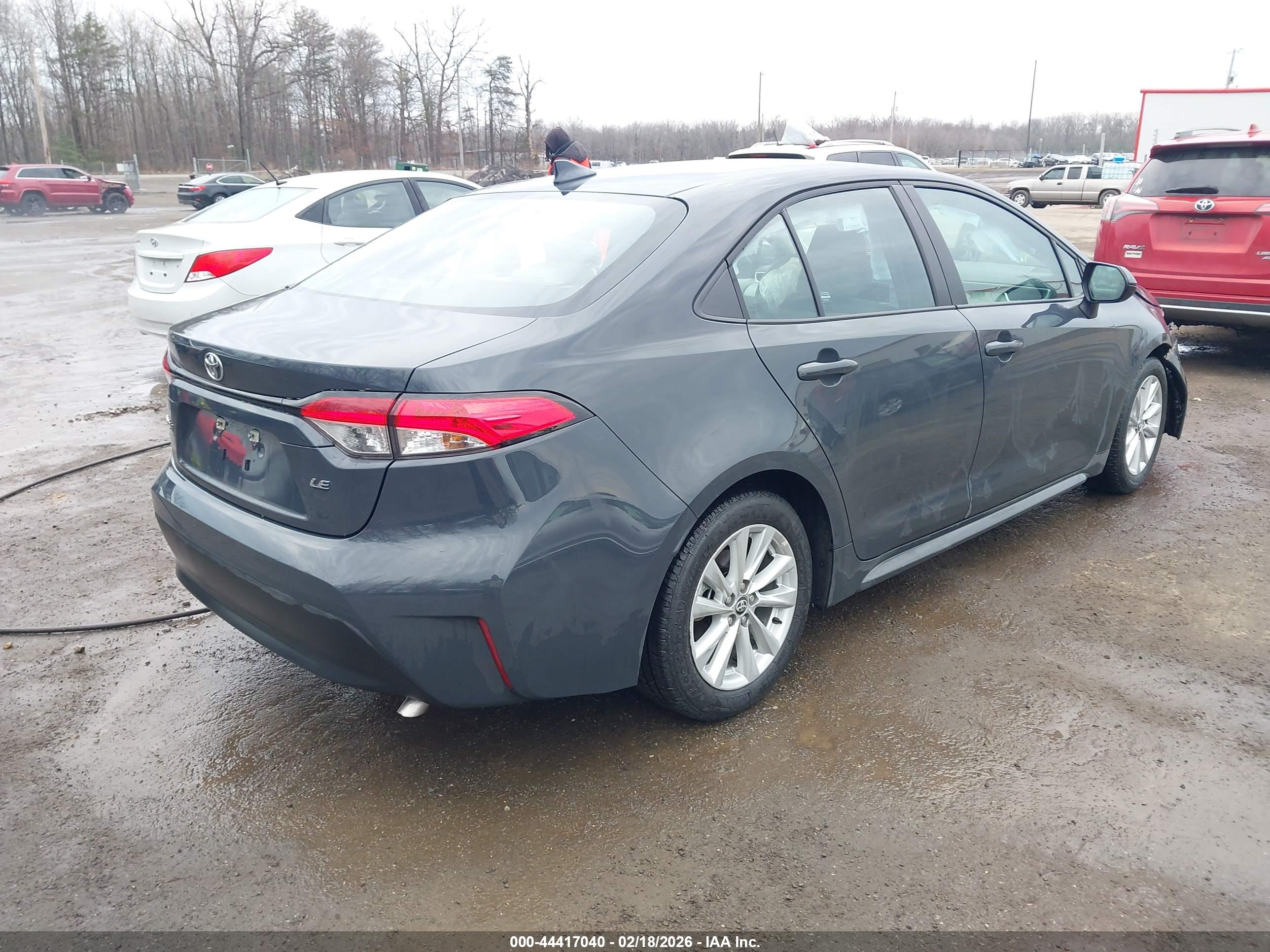 TOYOTA COROLLA image 4